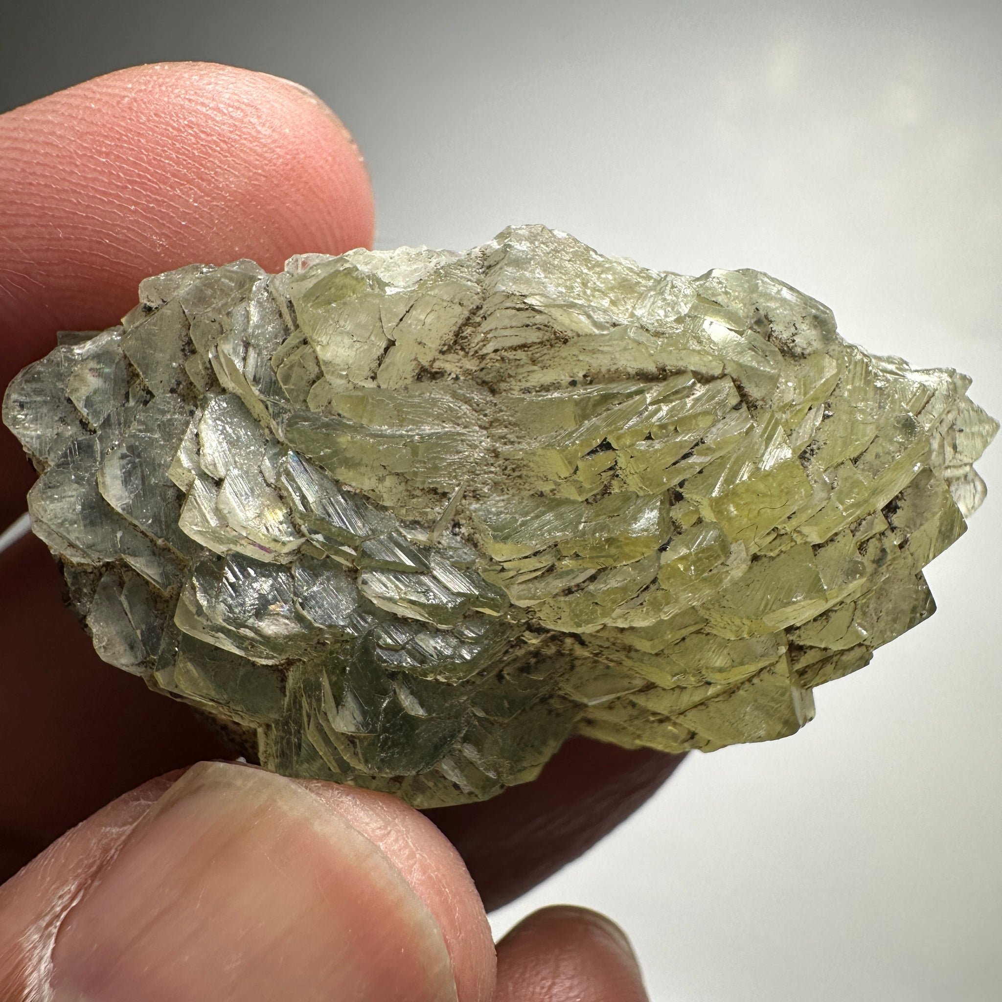 Prehinite Crystal, 131ct / 26.20gm, Merelani, Tanzania, Untreated Unheated. 46.20mm x 24.80mm x 20.00mm