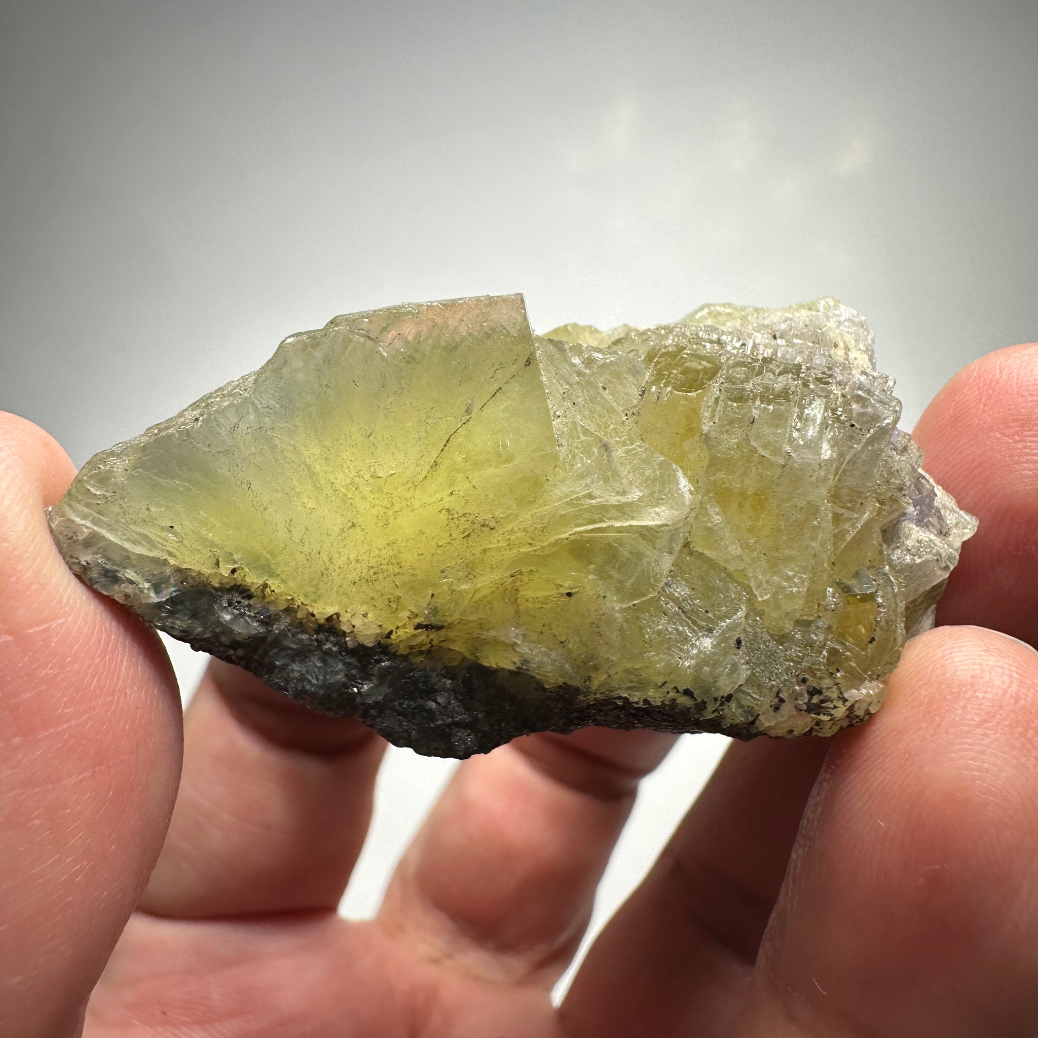 Prehinite Crystal, 376.50ct / 75.30gm, Merelani, Tanzania, Untreated Unheated. 58.80 x 39.00 x 35.60mm