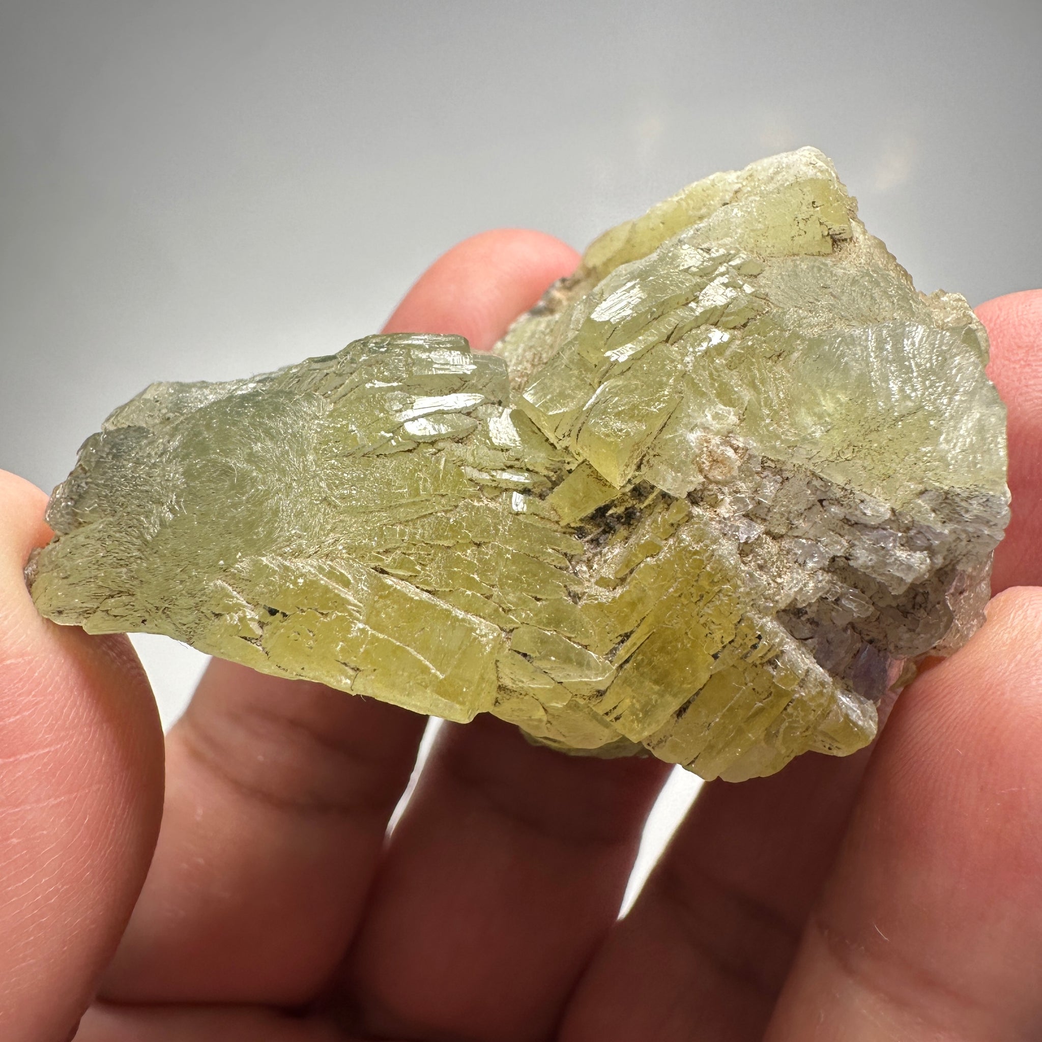 Prehinite Crystal, 376.50ct / 75.30gm, Merelani, Tanzania, Untreated Unheated. 58.80 x 39.00 x 35.60mm