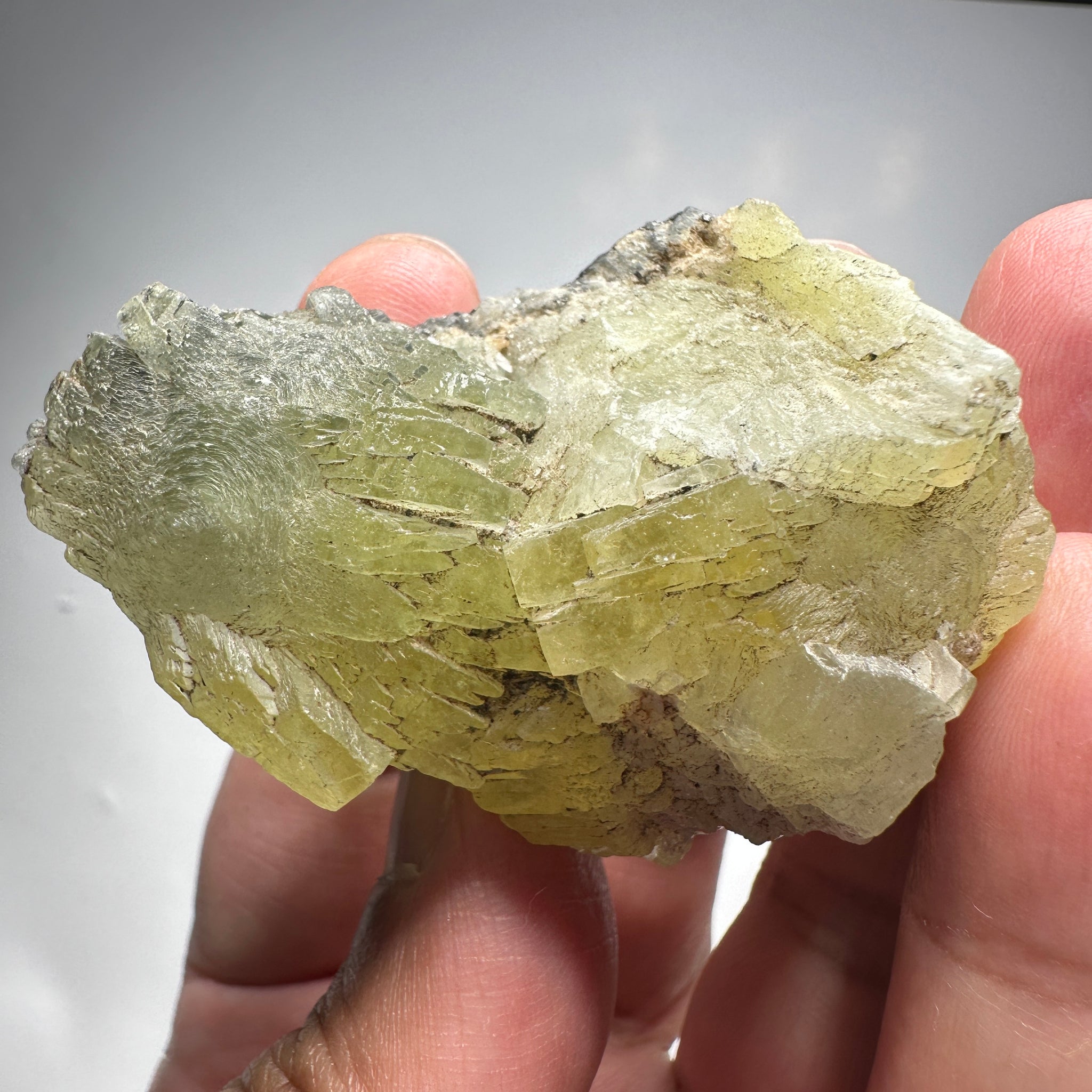 Prehinite Crystal, 376.50ct / 75.30gm, Merelani, Tanzania, Untreated Unheated. 58.80 x 39.00 x 35.60mm