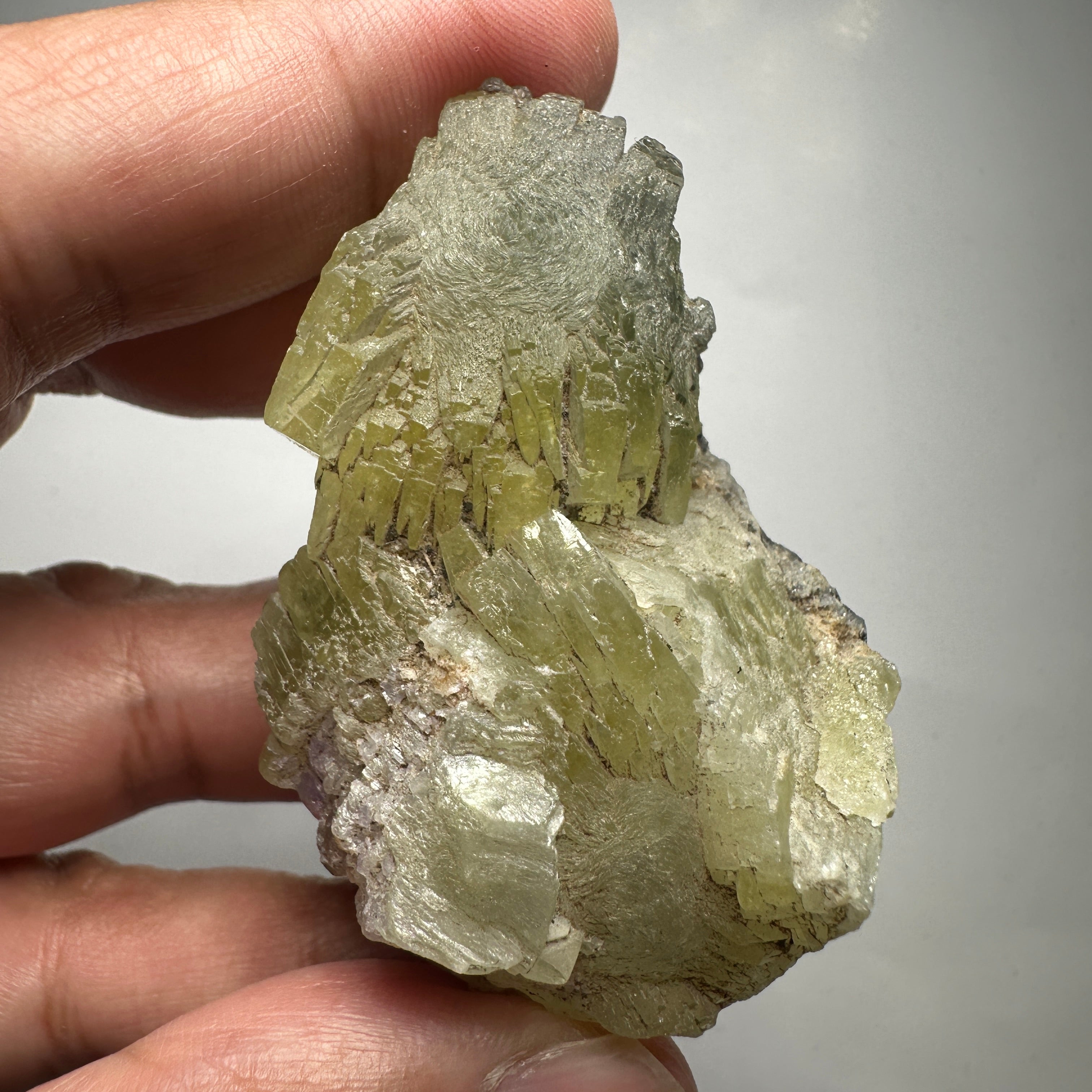 376.50ct / 75.30gm Prehinite Crystal, Merelani, Tanzania, Untreated Unheated. 58.80 x 39.00 x 35.60mm
