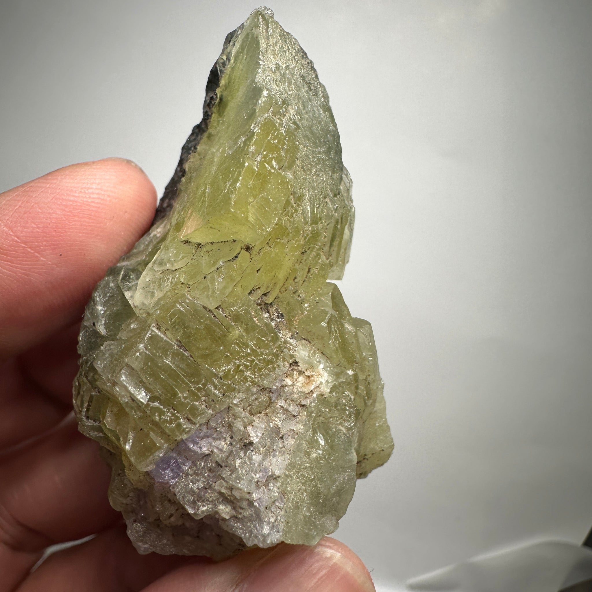 Prehinite Crystal, 376.50ct / 75.30gm, Merelani, Tanzania, Untreated Unheated. 58.80 x 39.00 x 35.60mm