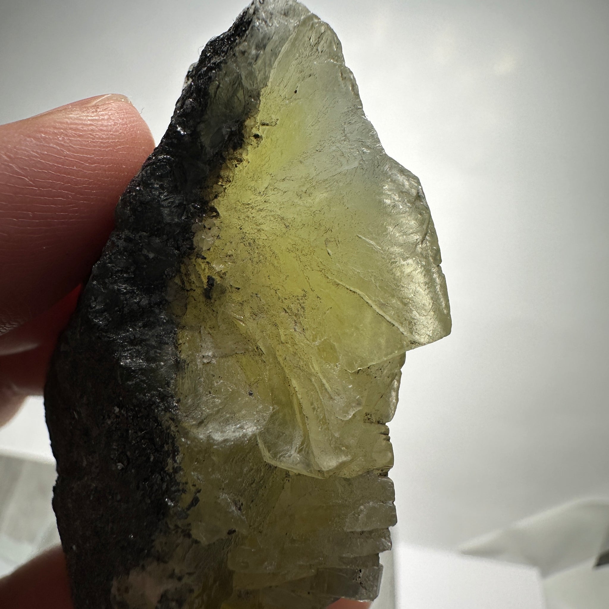 Prehinite Crystal, 376.50ct / 75.30gm, Merelani, Tanzania, Untreated Unheated. 58.80 x 39.00 x 35.60mm