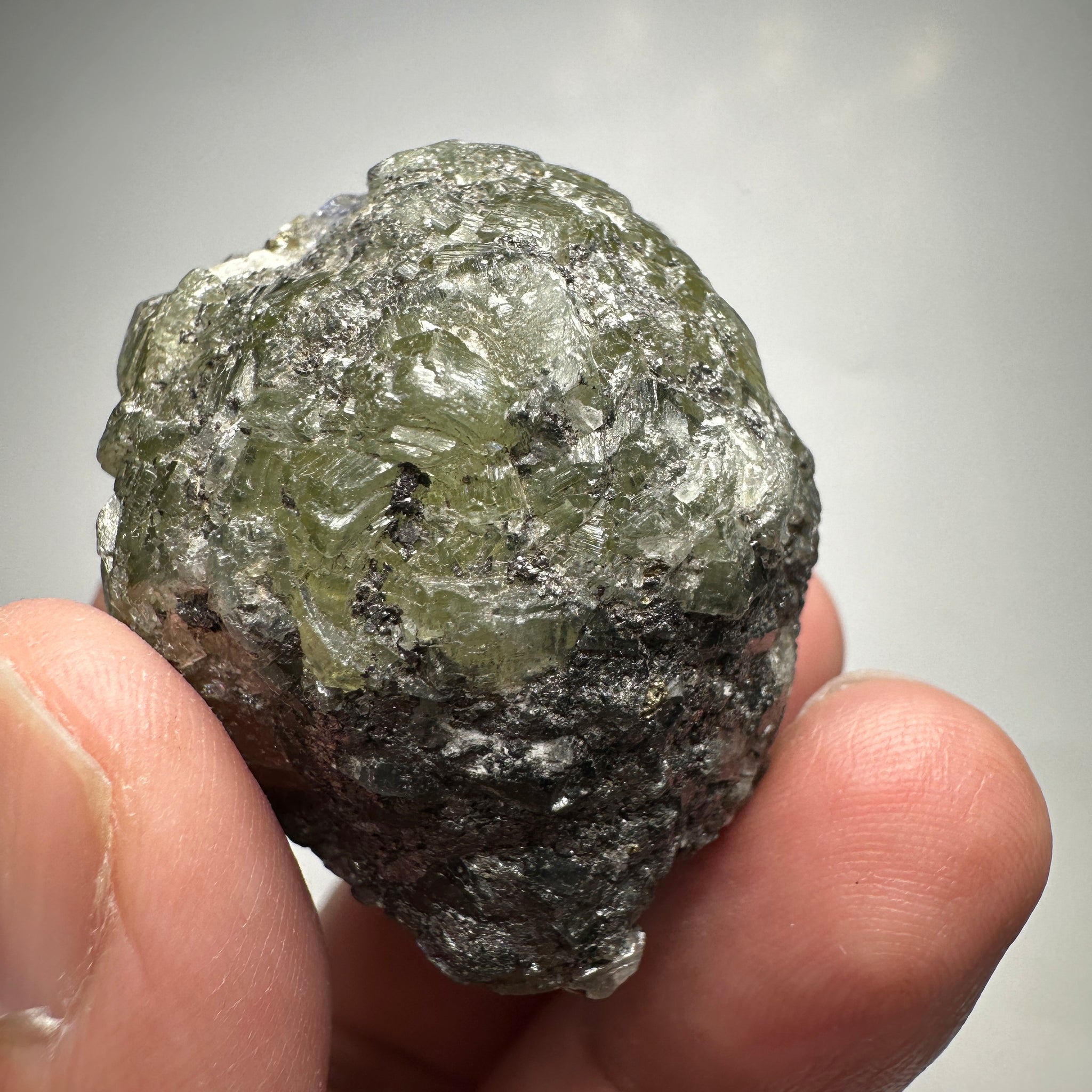 Prehinite Crystal, 323ct / 64.60gm, Merelani, Tanzania, Untreated Unheated. 41.80 x 37.00 x 34.40mm