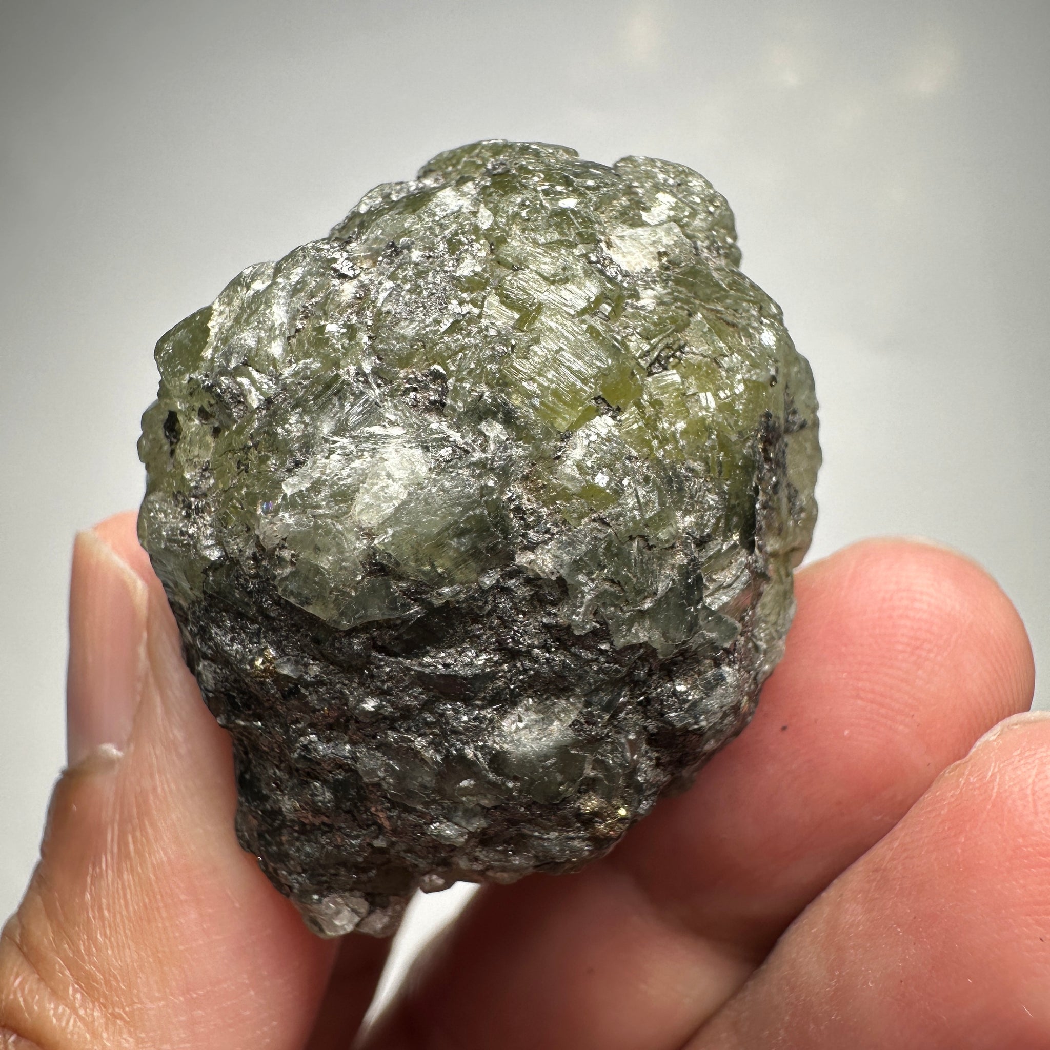 Prehinite Crystal, 323ct / 64.60gm, Merelani, Tanzania, Untreated Unheated. 41.80 x 37.00 x 34.40mm