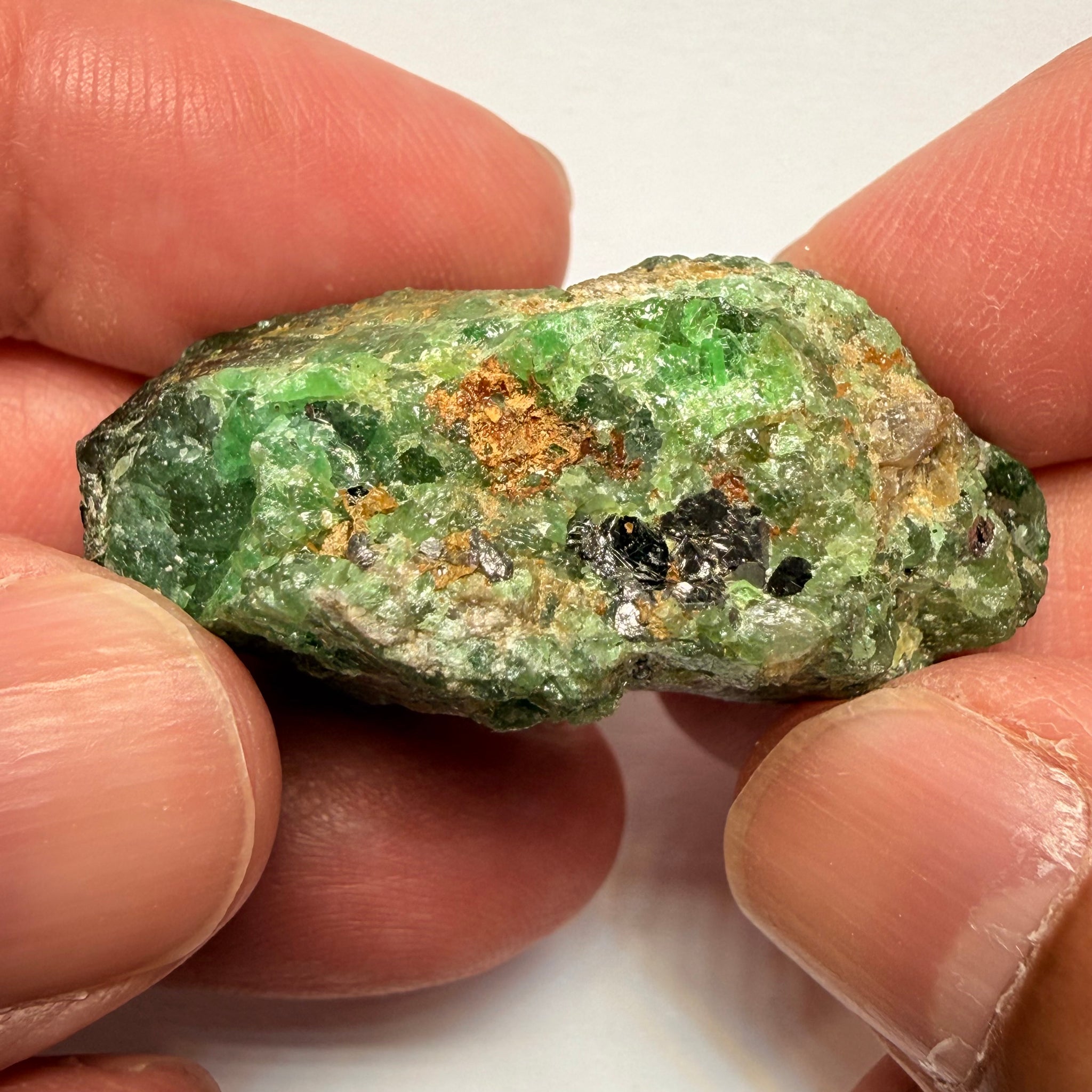 Tsavorite Garnet Crystal on matrix, 176.09ct, Merelani, Tanzania, Untreated Unheated