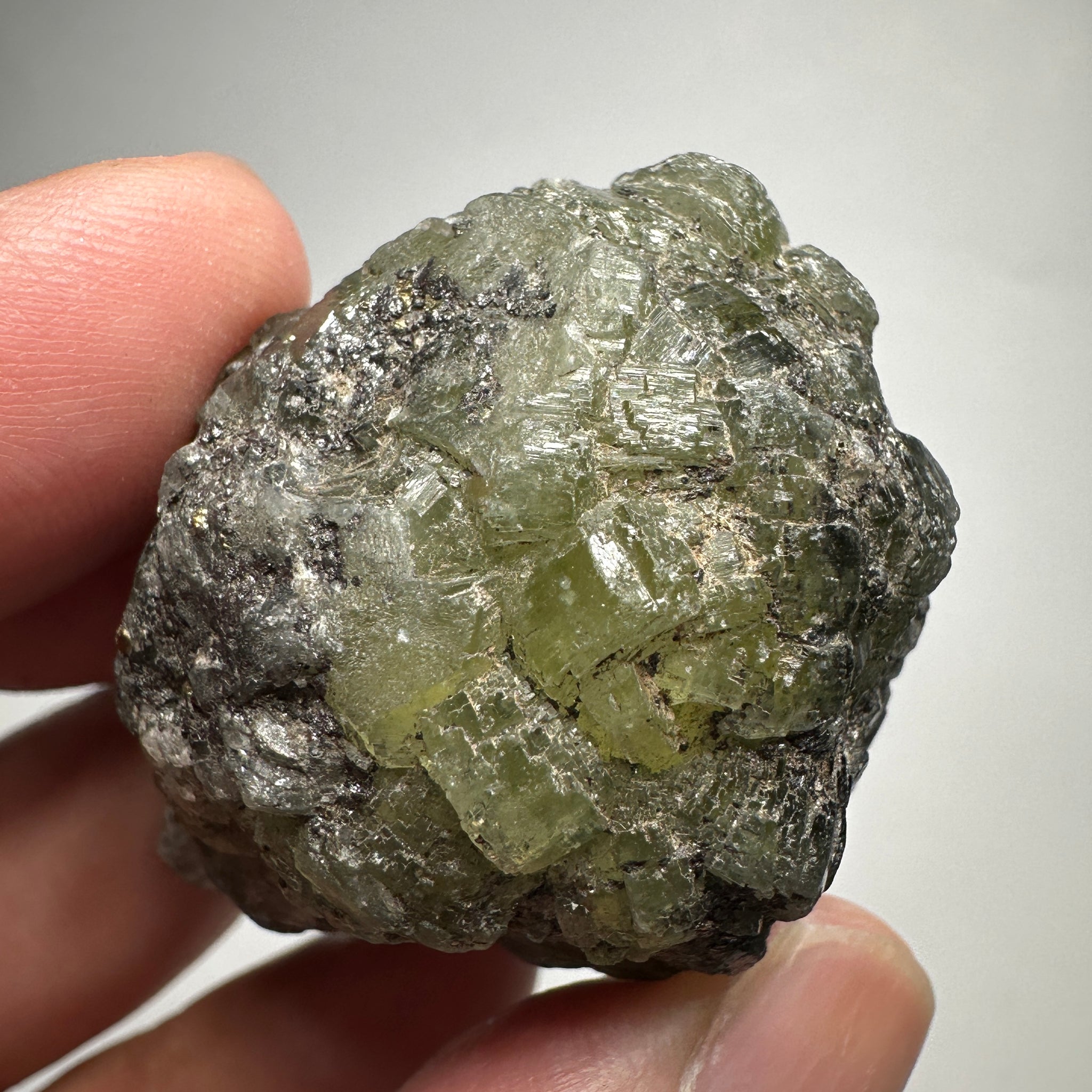 Prehinite Crystal, 323ct / 64.60gm, Merelani, Tanzania, Untreated Unheated. 41.80 x 37.00 x 34.40mm