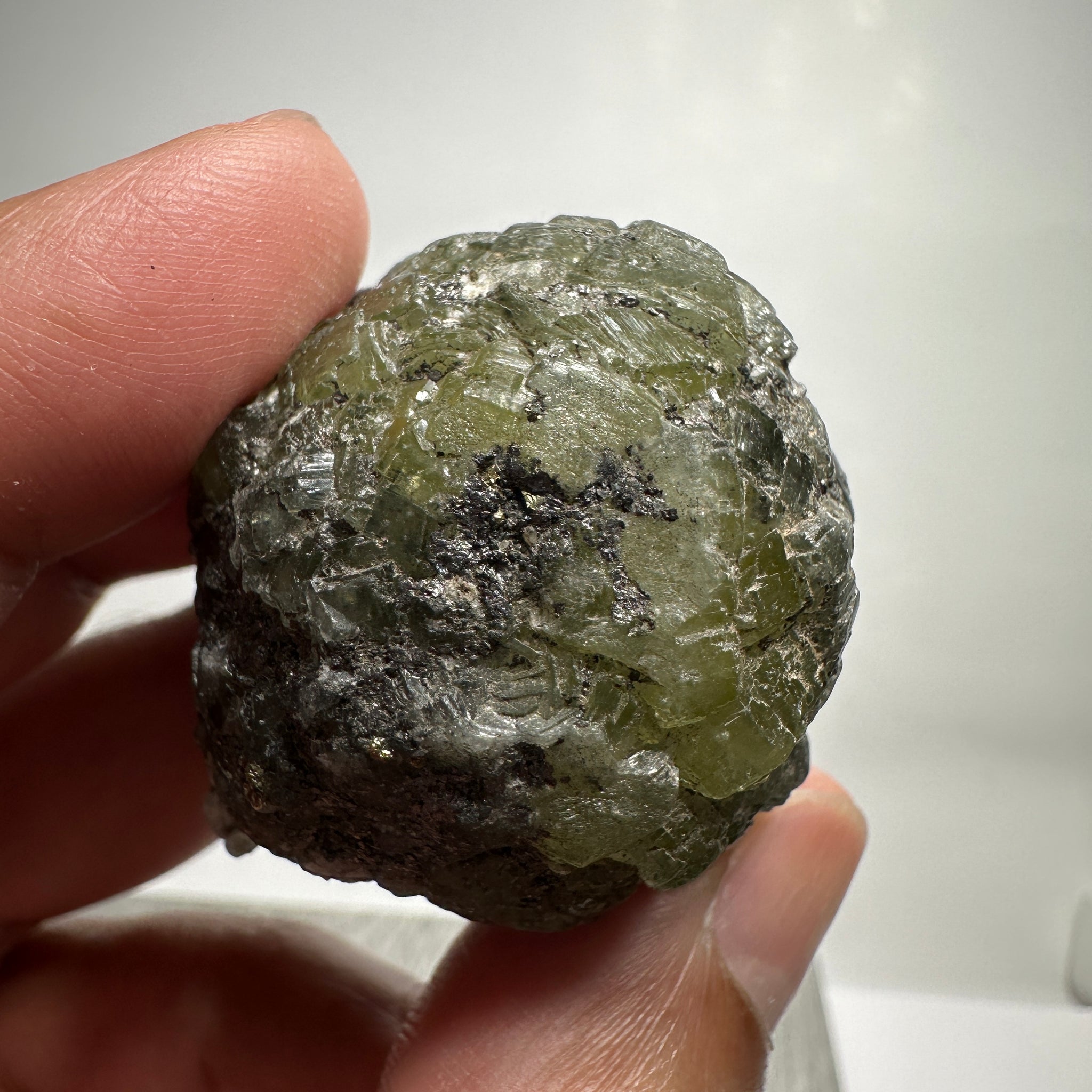 Prehinite Crystal, 323ct / 64.60gm, Merelani, Tanzania, Untreated Unheated. 41.80 x 37.00 x 34.40mm