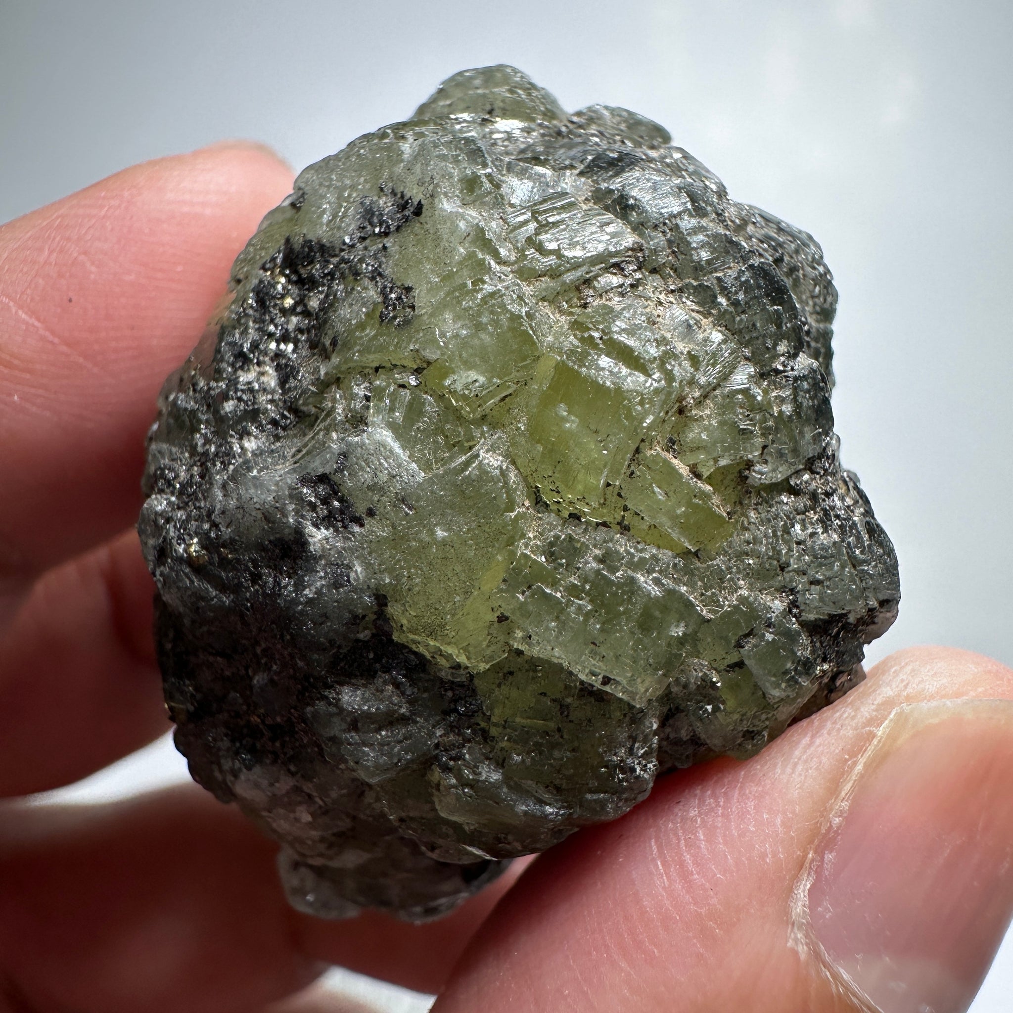 Prehinite Crystal, 323ct / 64.60gm, Merelani, Tanzania, Untreated Unheated. 41.80 x 37.00 x 34.40mm