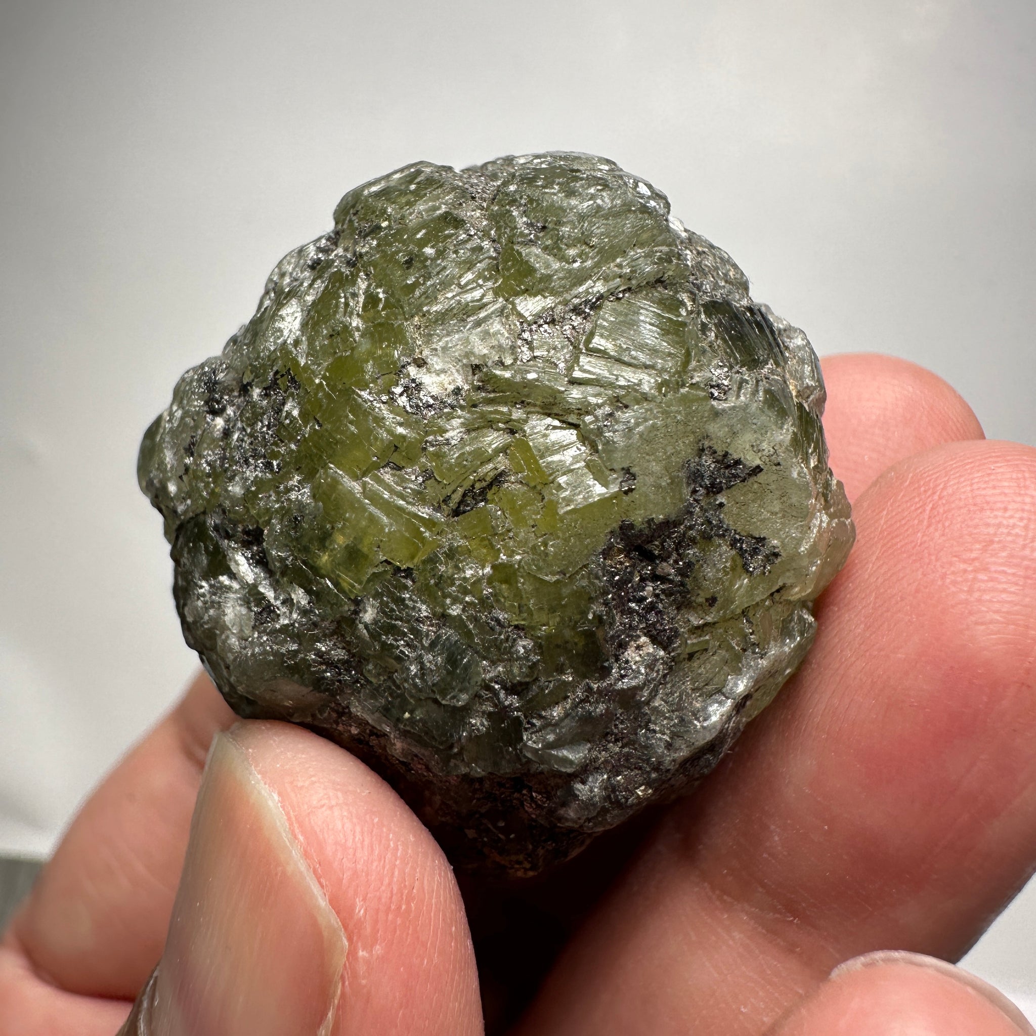 Prehinite Crystal, 323ct / 64.60gm, Merelani, Tanzania, Untreated Unheated. 41.80 x 37.00 x 34.40mm