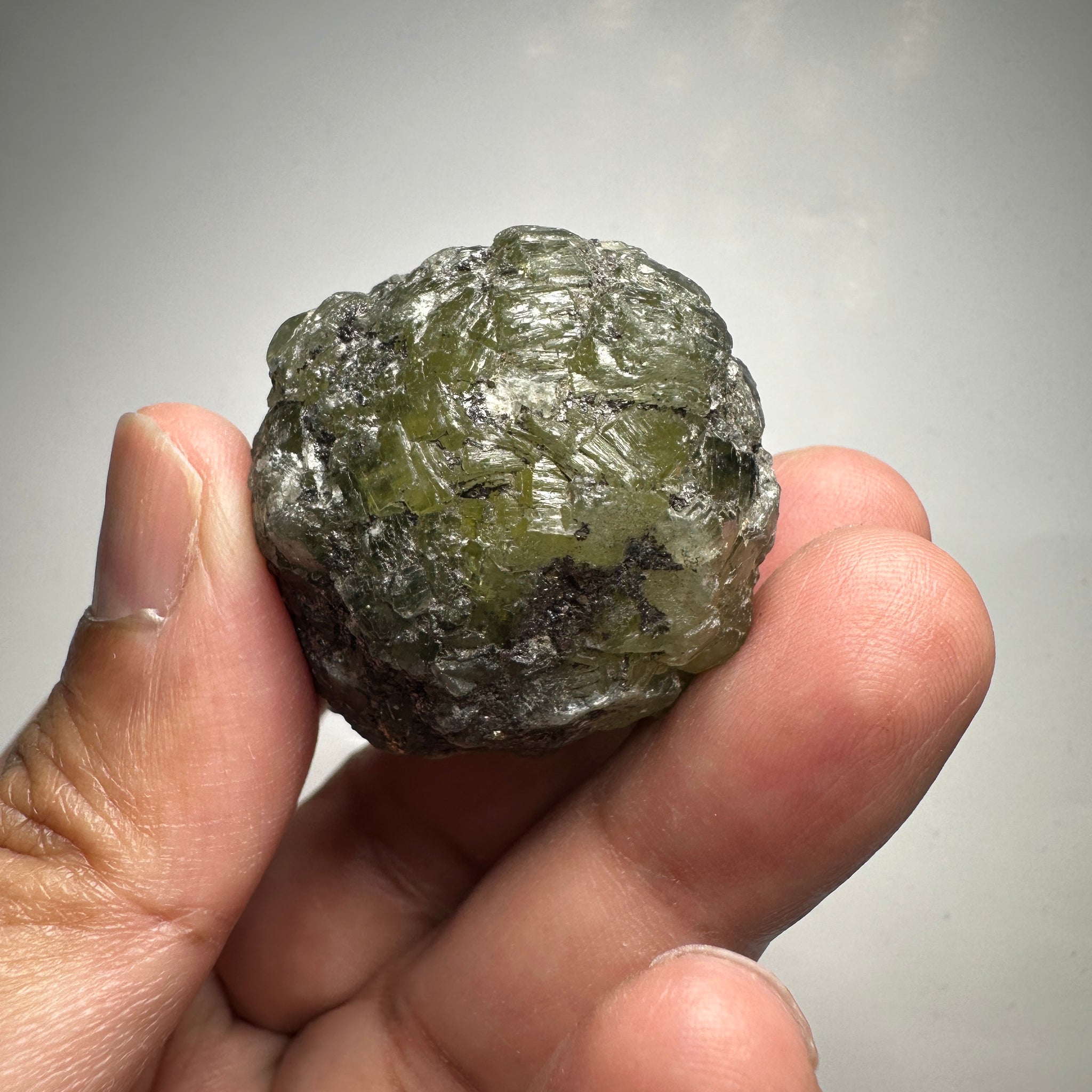 Prehinite Crystal, 323ct / 64.60gm, Merelani, Tanzania, Untreated Unheated. 41.80 x 37.00 x 34.40mm