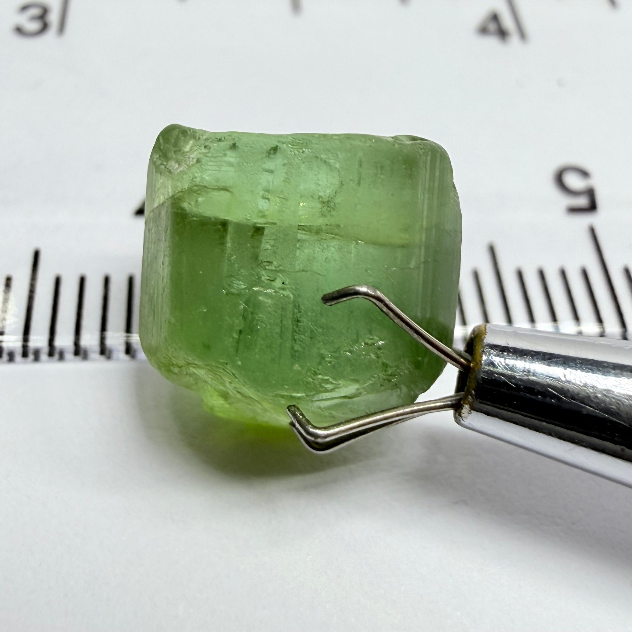 Congo Tourmaline, 8.88ct, Untreated Unheated, dividing crack, see pics I have market the crack, with crack out larger piece is vvs-if