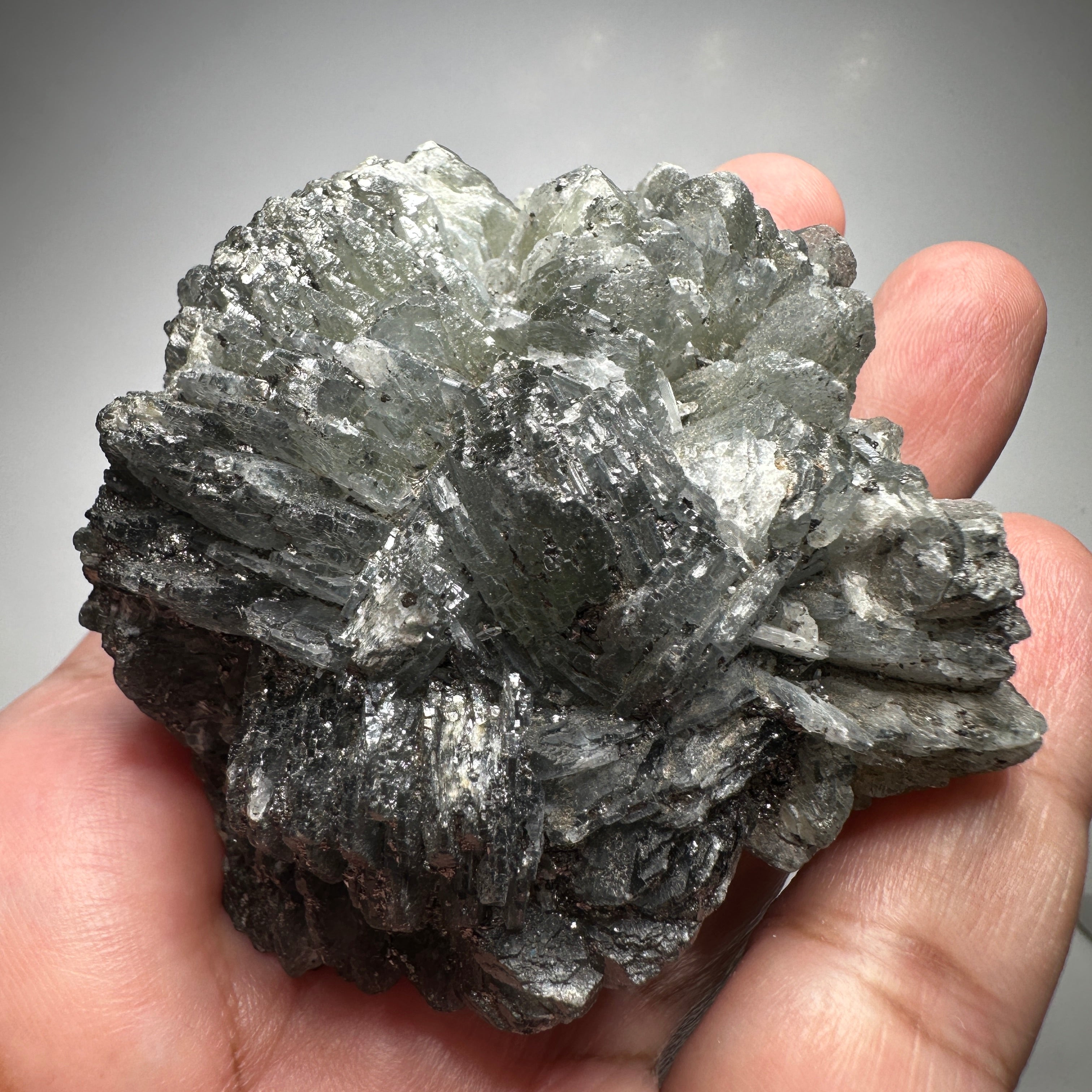 1106.50ct / 221.30gm Prehinite Crystal, Merelani, Tanzania, Untreated Unheated. 64.20 x 63.50 x 61.80mm