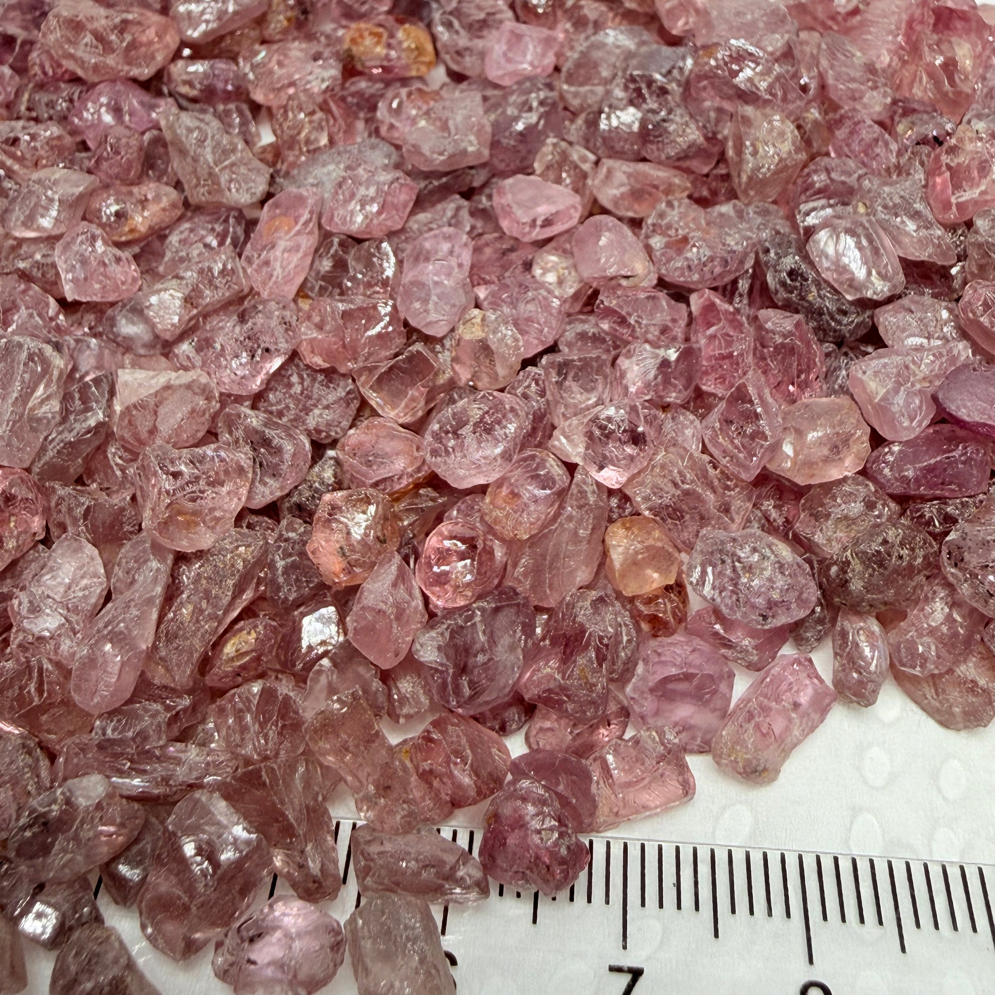Lindi Colour Shift Garnet Lot, 474.70gm / 2373.50ct Lot, Tanzania, Untreated Unheated, mixed clarity lot, 1.98ct average