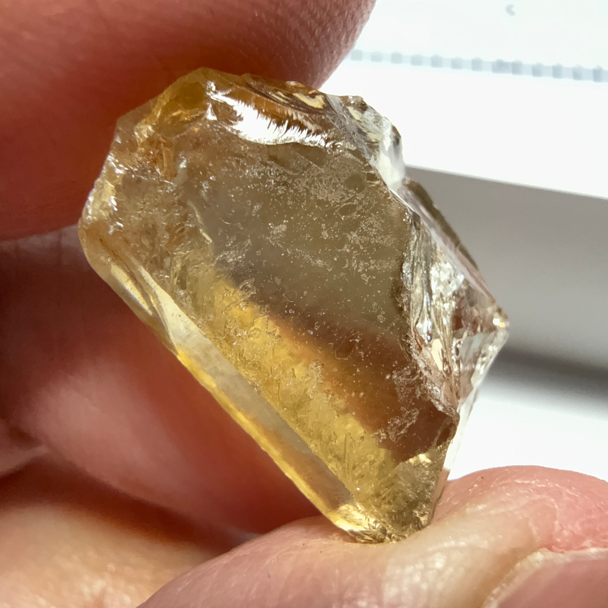 Citrine, 20.23ct, Zambia, Untreated Unheated, VVS-IF, skin fracture no effect on faceting recovery rate but forms a really nice rainbow!