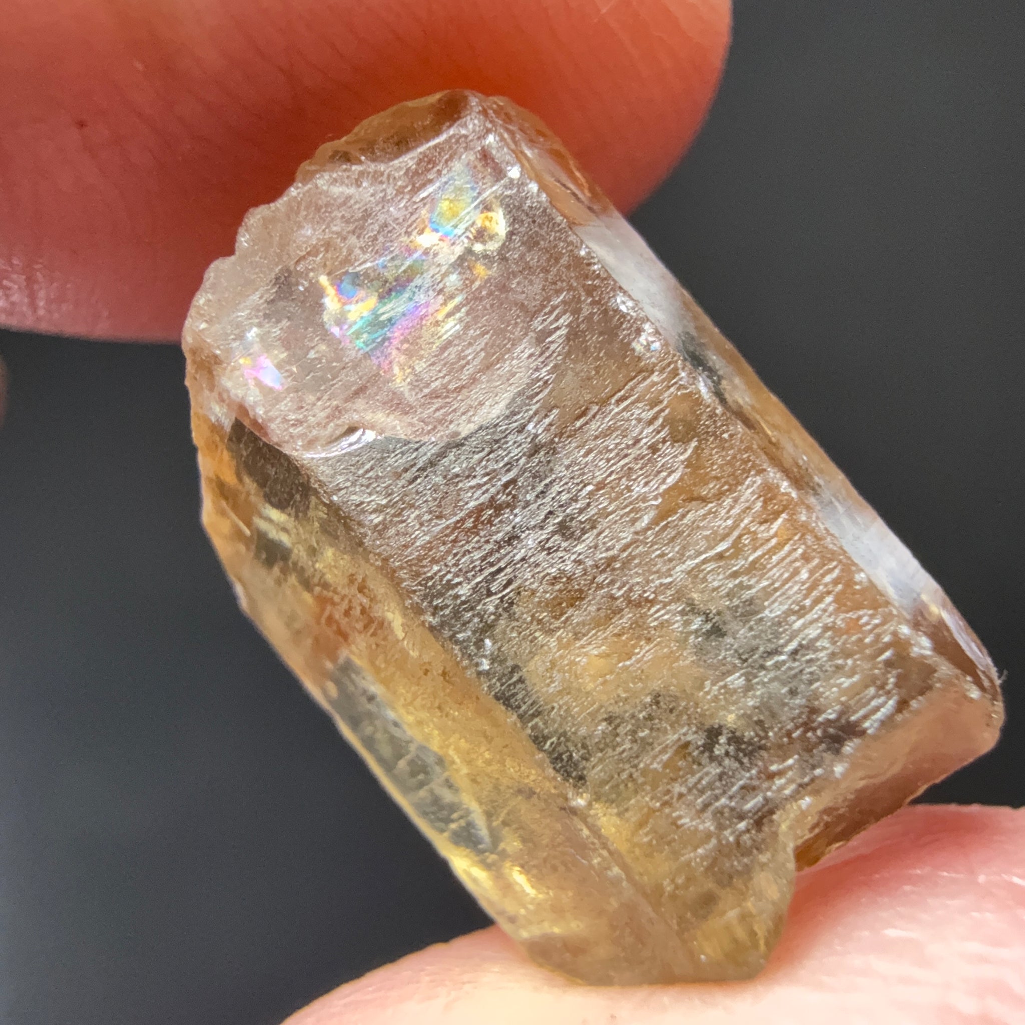 Citrine, 20.23ct, Zambia, Untreated Unheated, VVS-IF, skin fracture no effect on faceting recovery rate but forms a really nice rainbow!