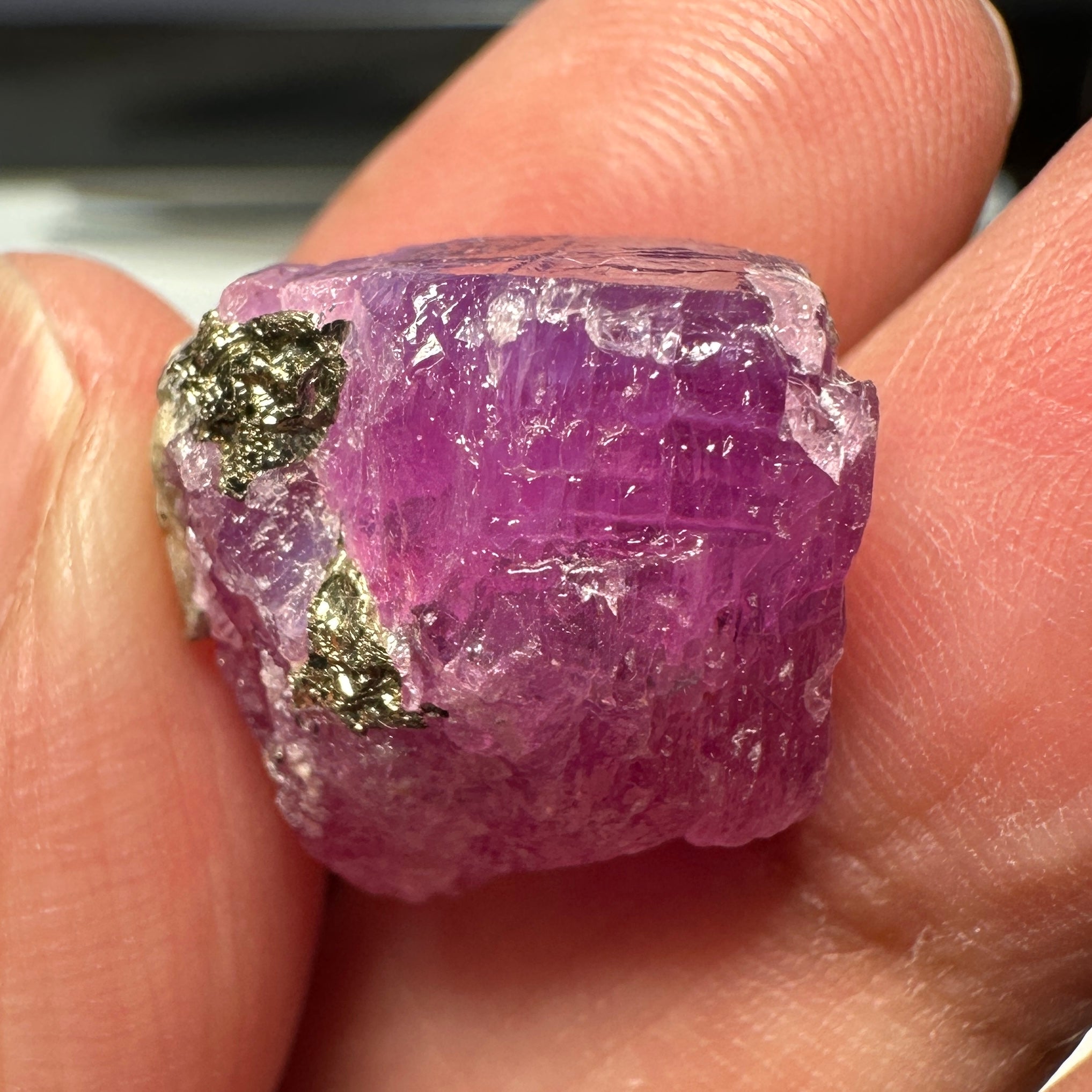 Sapphire Crystal Specimen/Cabbing grade rough, 39.66ct, Morogoro, Tanzania, Untreated Unheated.