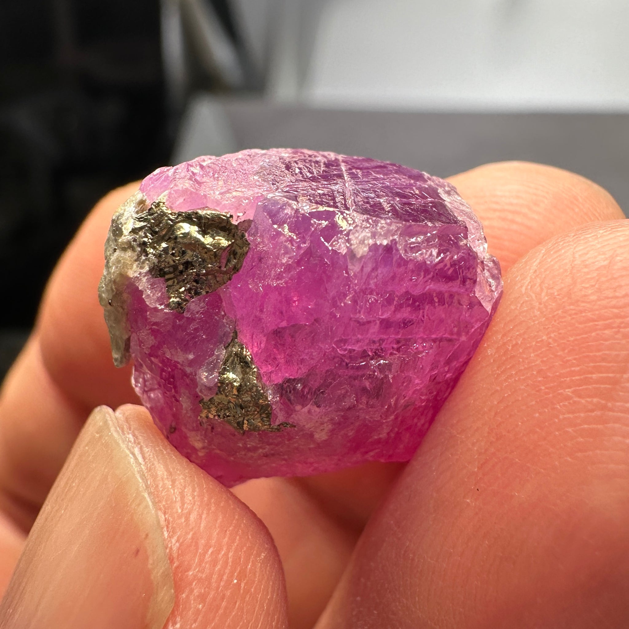 Sapphire Crystal Specimen/Cabbing grade rough, 39.66ct, Morogoro, Tanzania, Untreated Unheated.