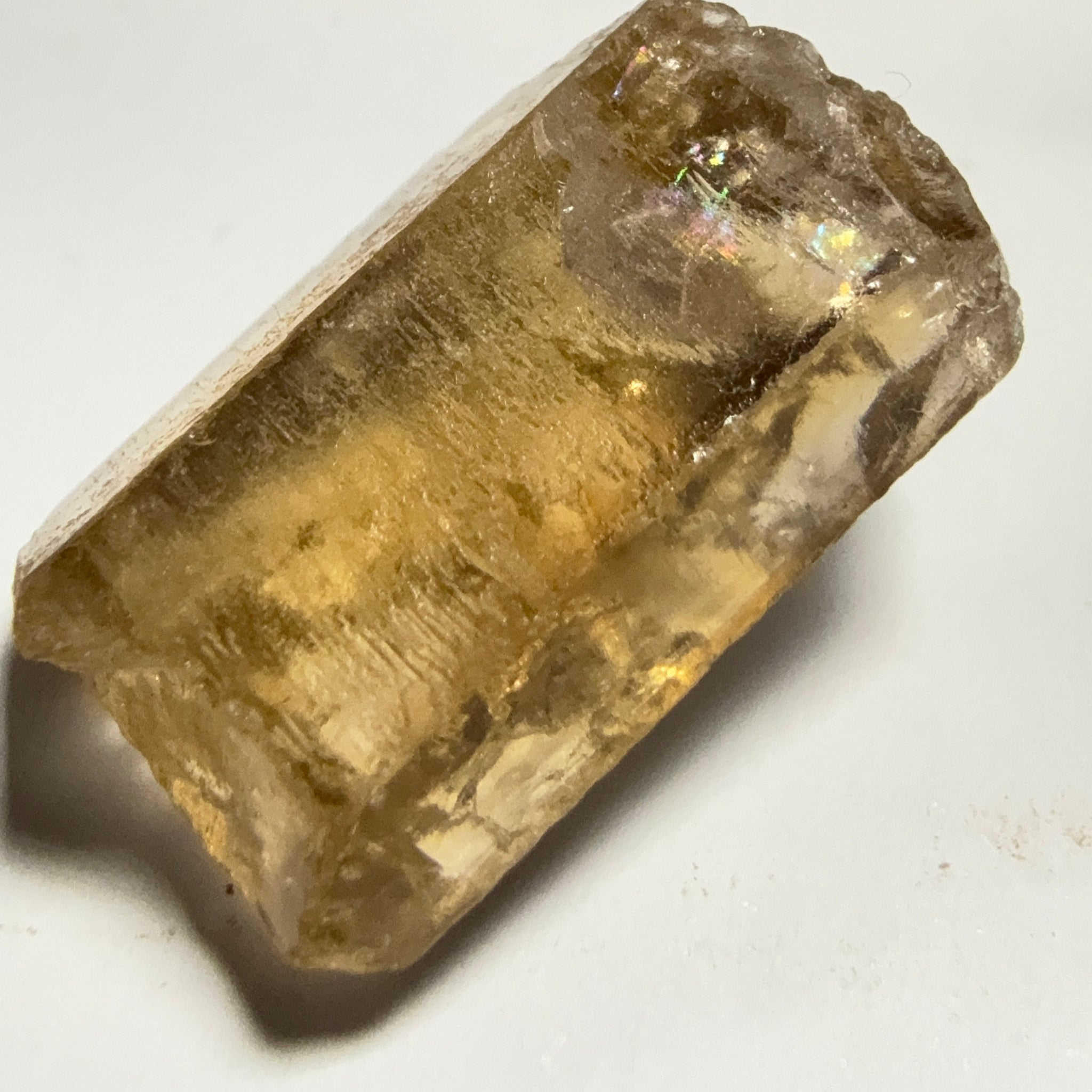 Citrine, 20.23ct, Zambia, Untreated Unheated, VVS-IF, skin fracture no effect on faceting recovery rate but forms a really nice rainbow!