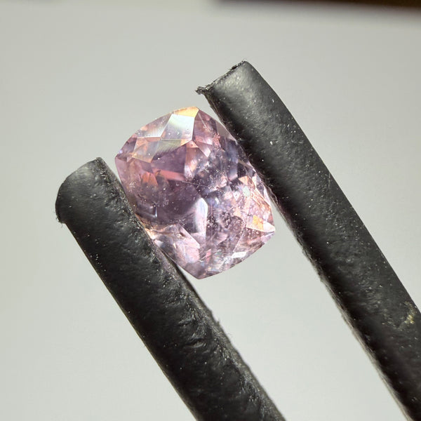 Umba Sapphire, 0.48ct, Umba, Tanzania, Untreated Unheated)