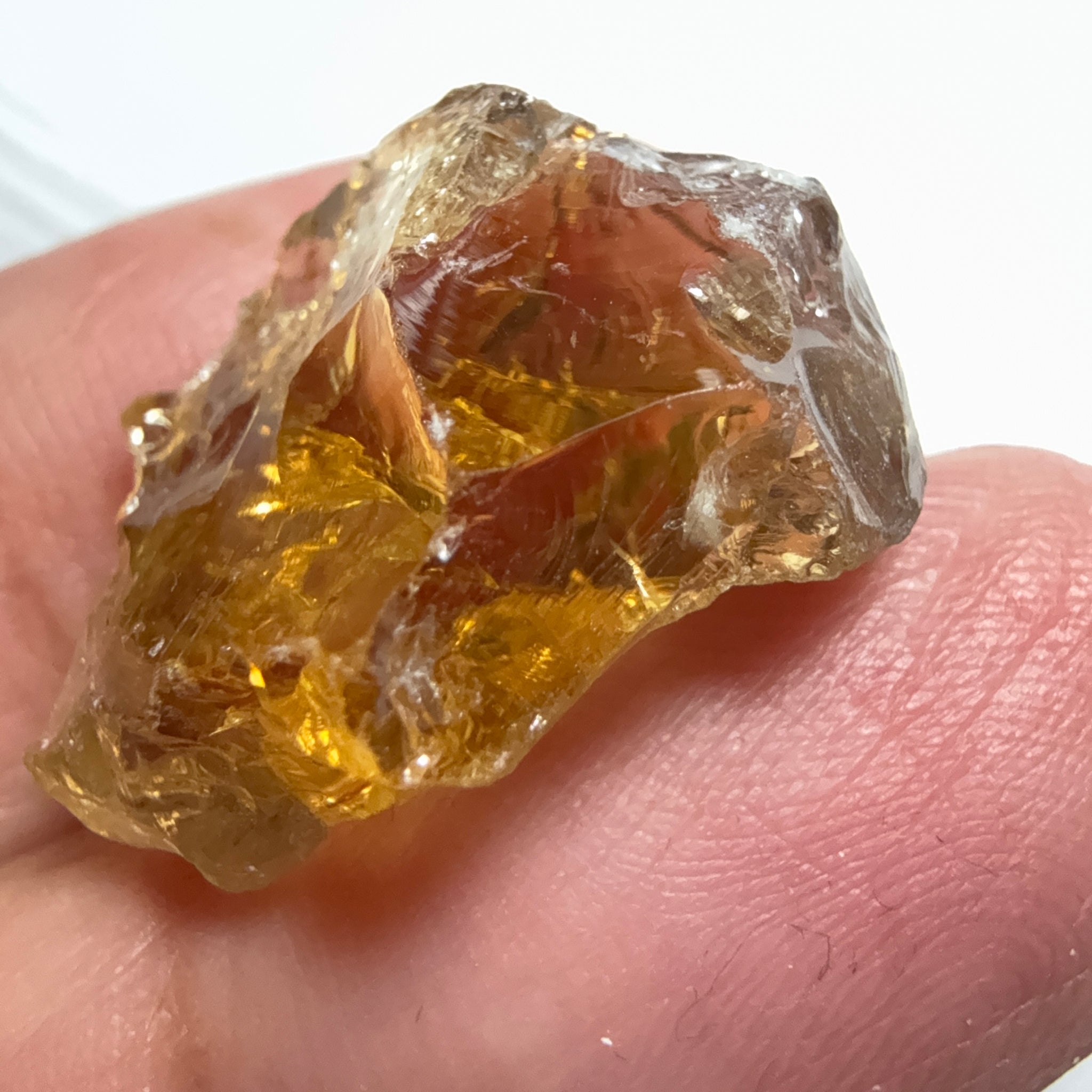 Citrine, 23.10ct, Zambia, Untreated Unheated, VVS-IF, 1 fracture on the outside of the thin part, stone is flat you may need to slice it in two before faceting