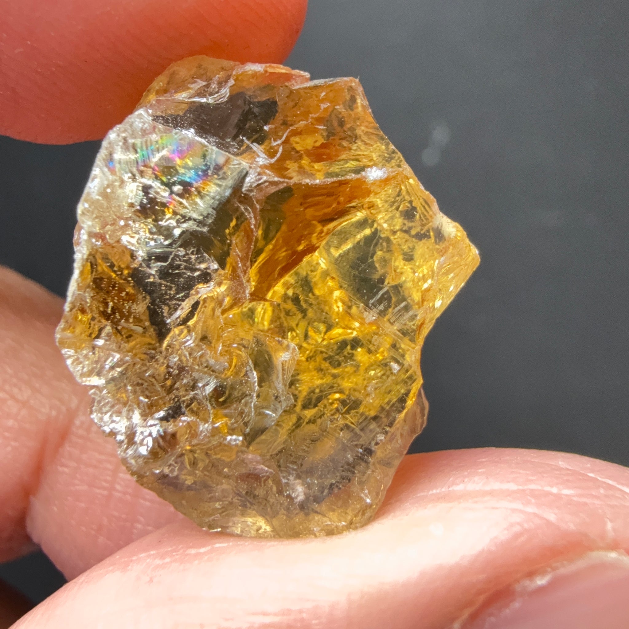 Citrine, 23.10ct, Zambia, Untreated Unheated, VVS-IF, 1 fracture on the outside of the thin part, stone is flat you may need to slice it in two before faceting