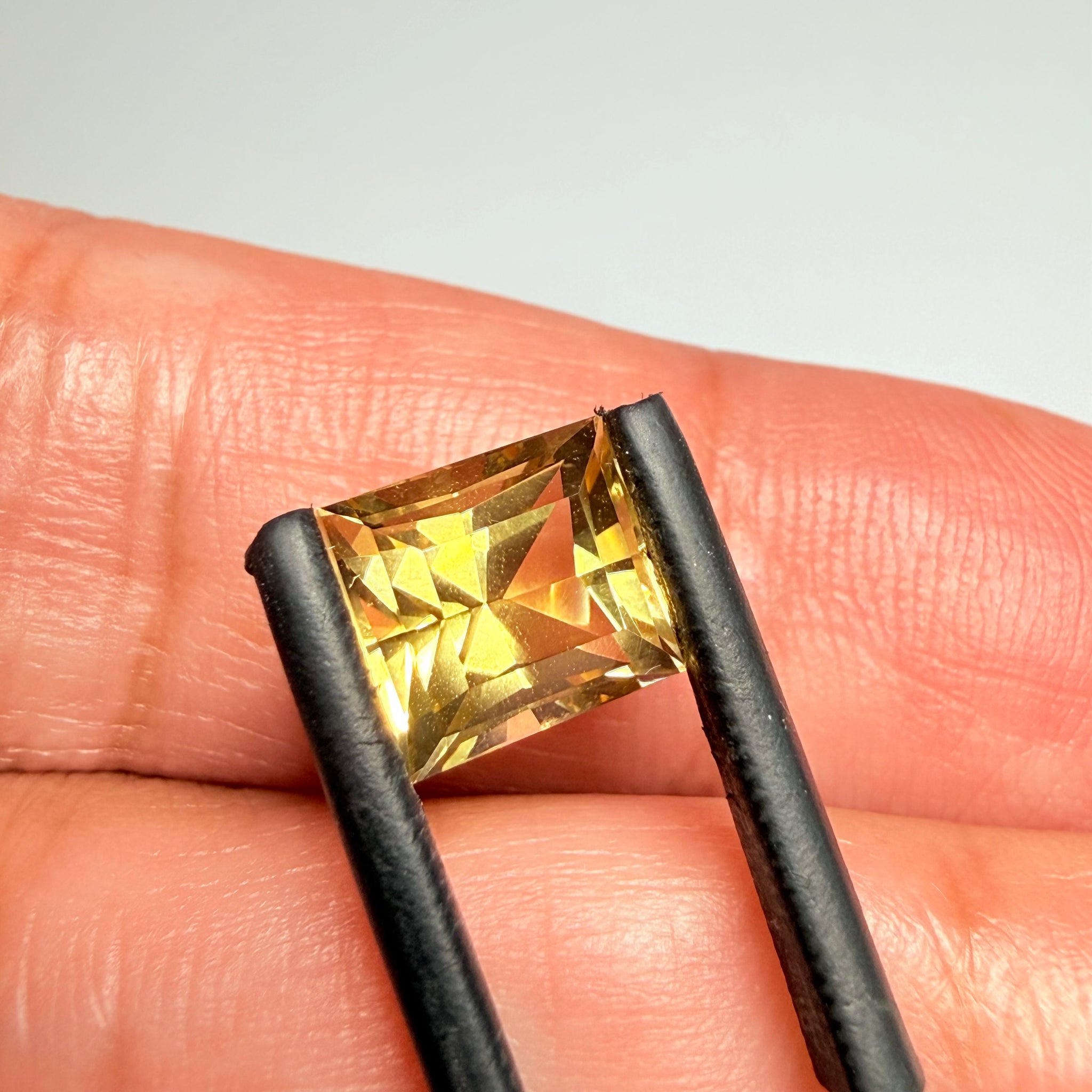 Zambian Citrine, 2.54ct, Untreated Unheated