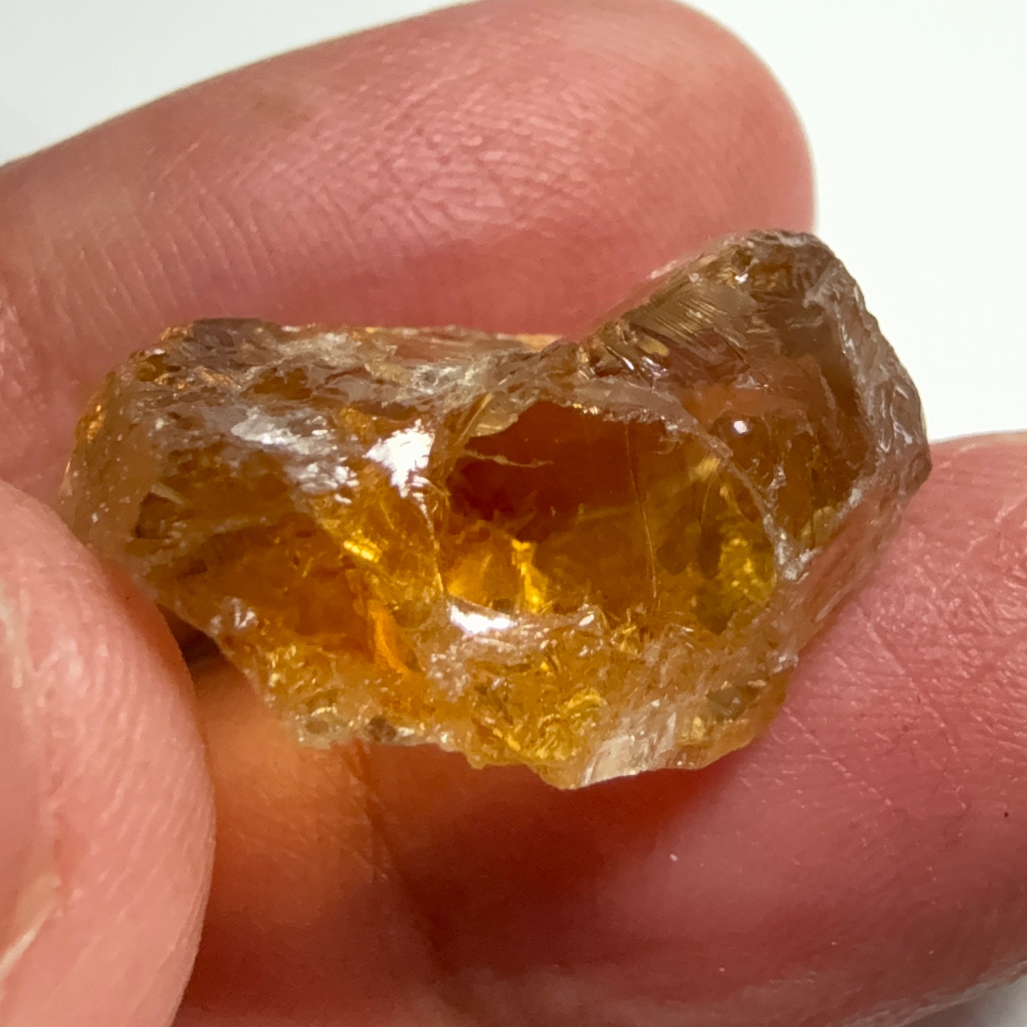 Citrine, 23.10ct, Zambia, Untreated Unheated, VVS-IF, 1 fracture on the outside of the thin part, stone is flat you may need to slice it in two before faceting