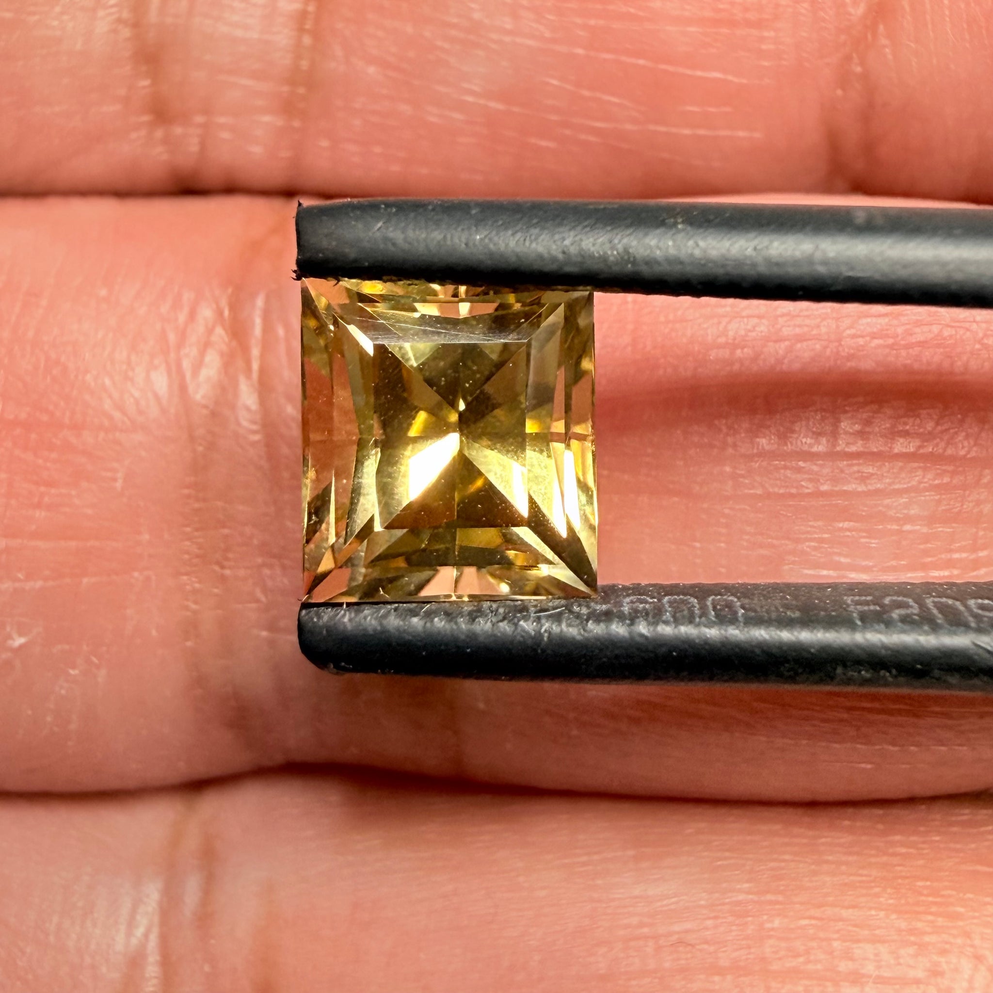 Zambian Citrine, 2.54ct, Untreated Unheated