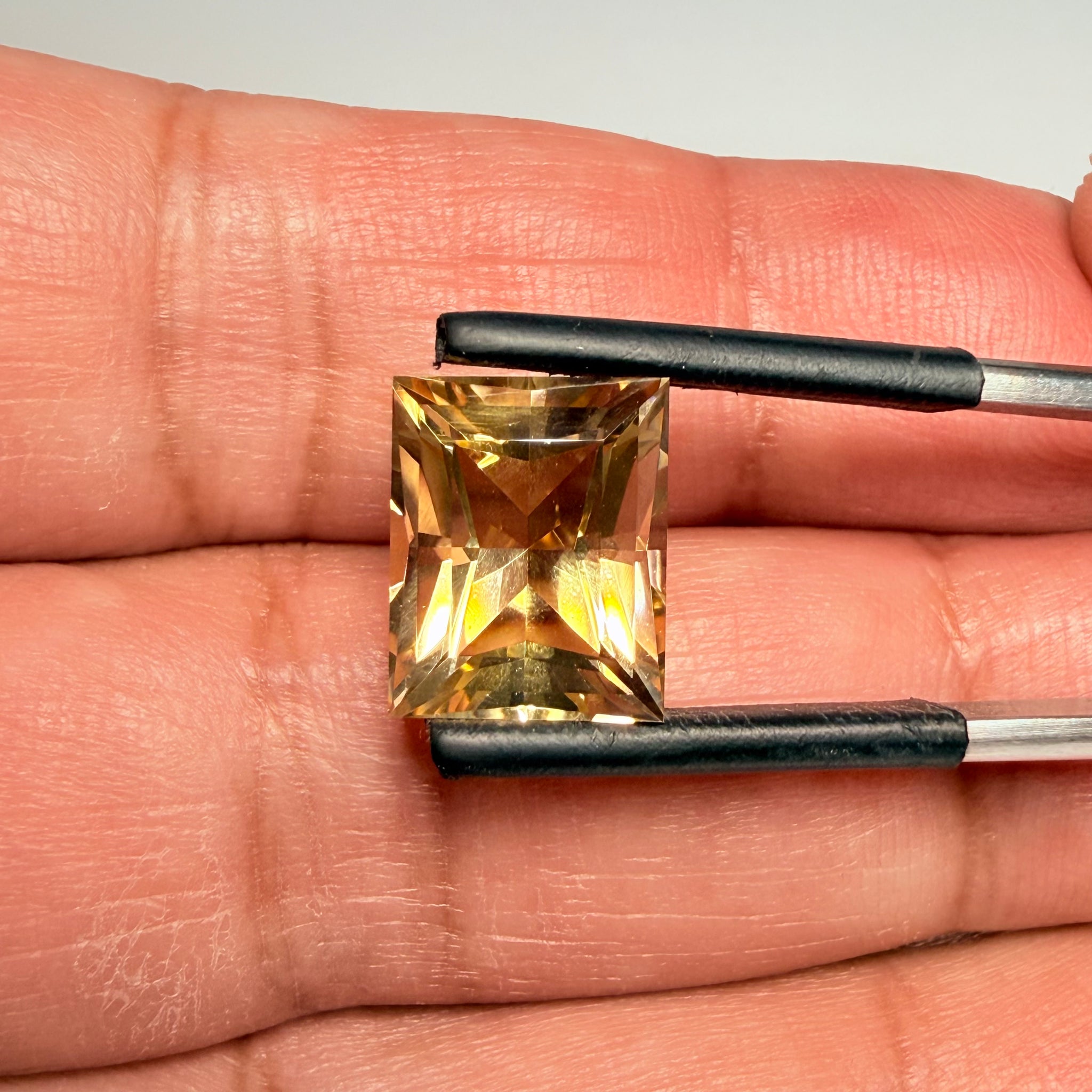 Zambian Citrine, 5.23ct, Untreated Unheated
