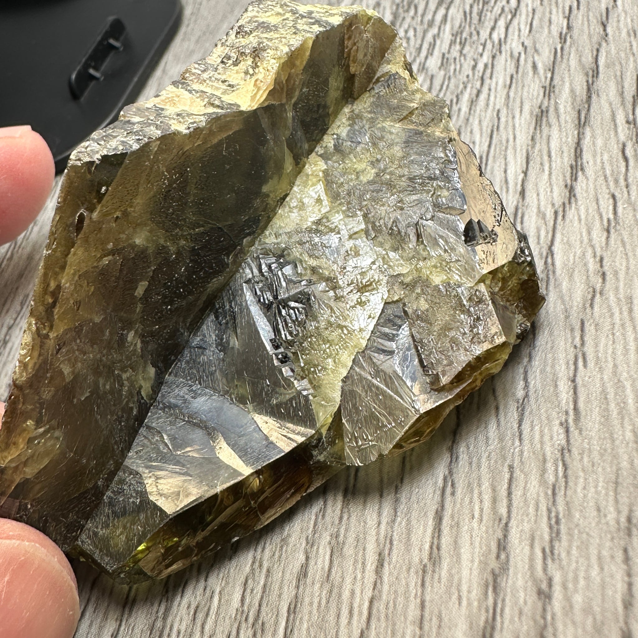 Chrome Sphene Crystal, 83.80gm, Tanzania, Untreated Unheated