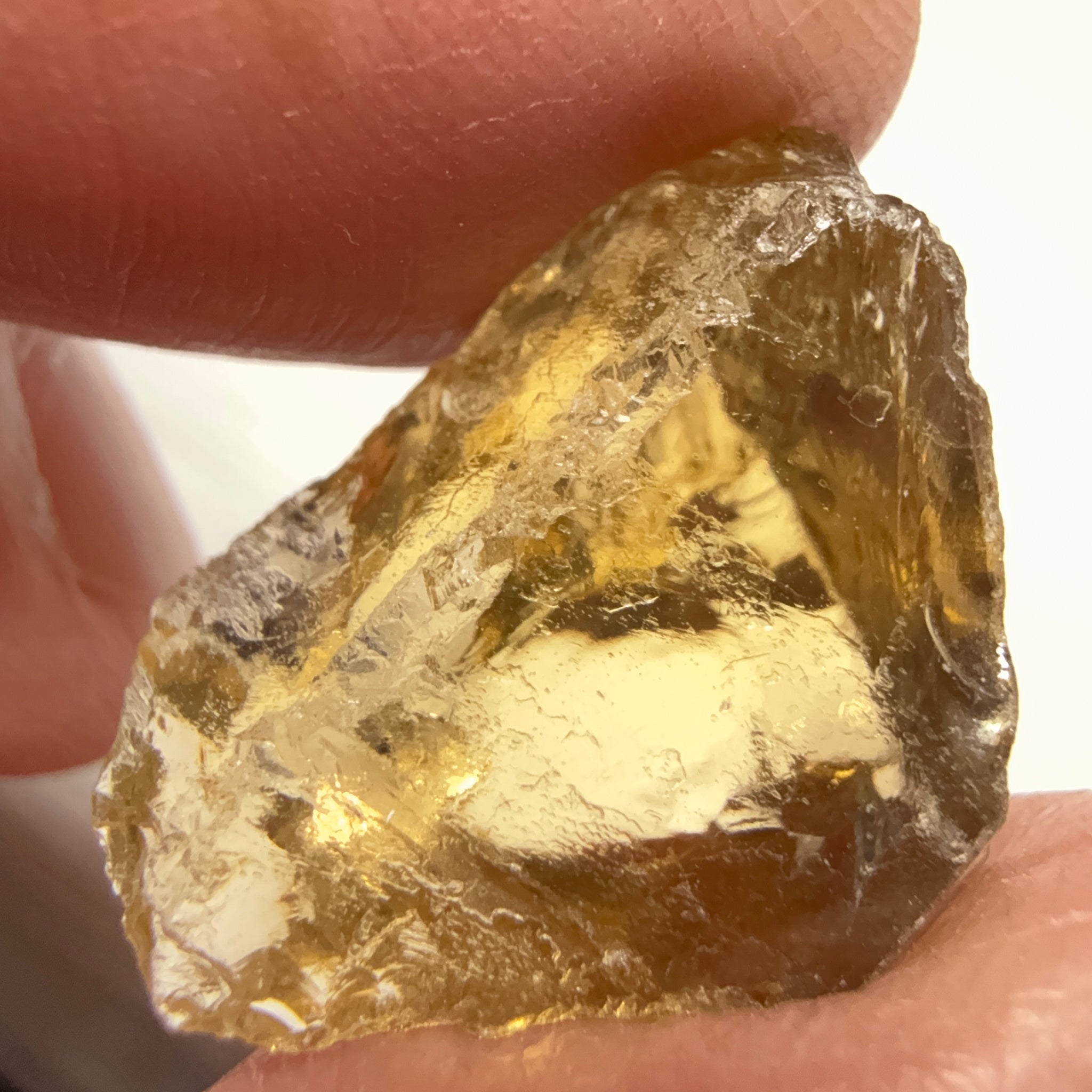 Citrine, 18.78ct, Zambia, Untreated Unheated, VVS-IF, a little flattish from one end