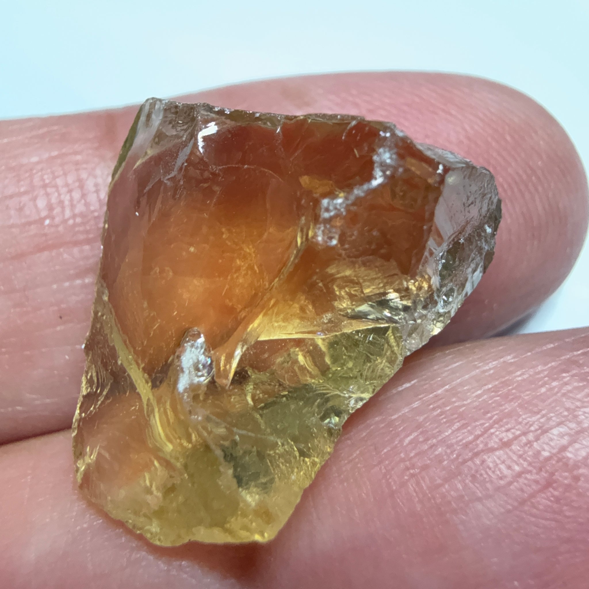 Citrine, 18.78ct, Zambia, Untreated Unheated, VVS-IF, a little flattish from one end