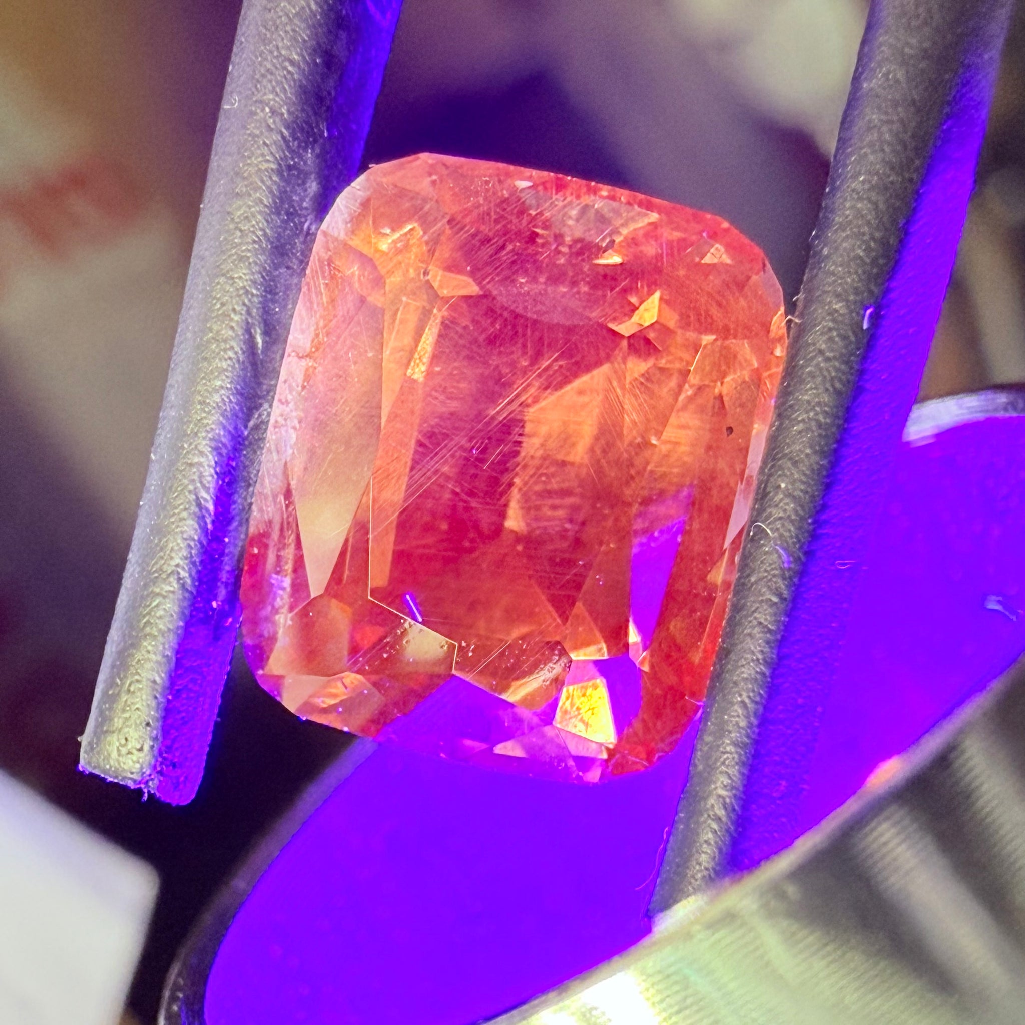 Dragon Garnet, 4.51ct, Tanzania, Untreated Unheated, slightly silky, do see the video even if it’s to learn