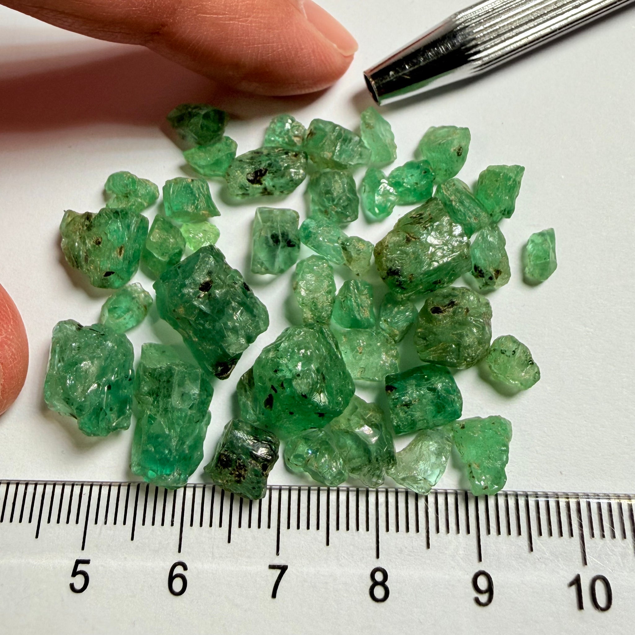 Emerald Crystal Lot, 72.87ct, Tanzania, Untreated Unheated, no oil. Cab or facet with inclusions, Great for setting as is in jewellery as is too!