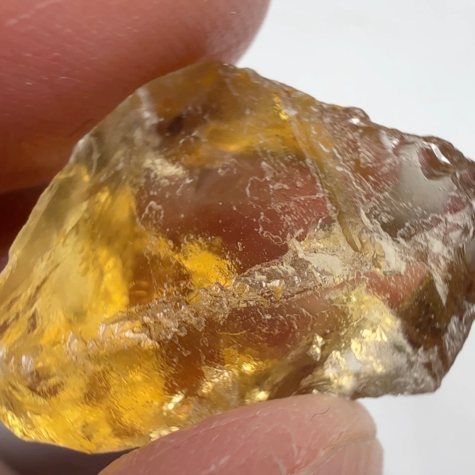 Citrine, 18.78ct, Zambia, Untreated Unheated, VVS-IF, a little flattish from one end