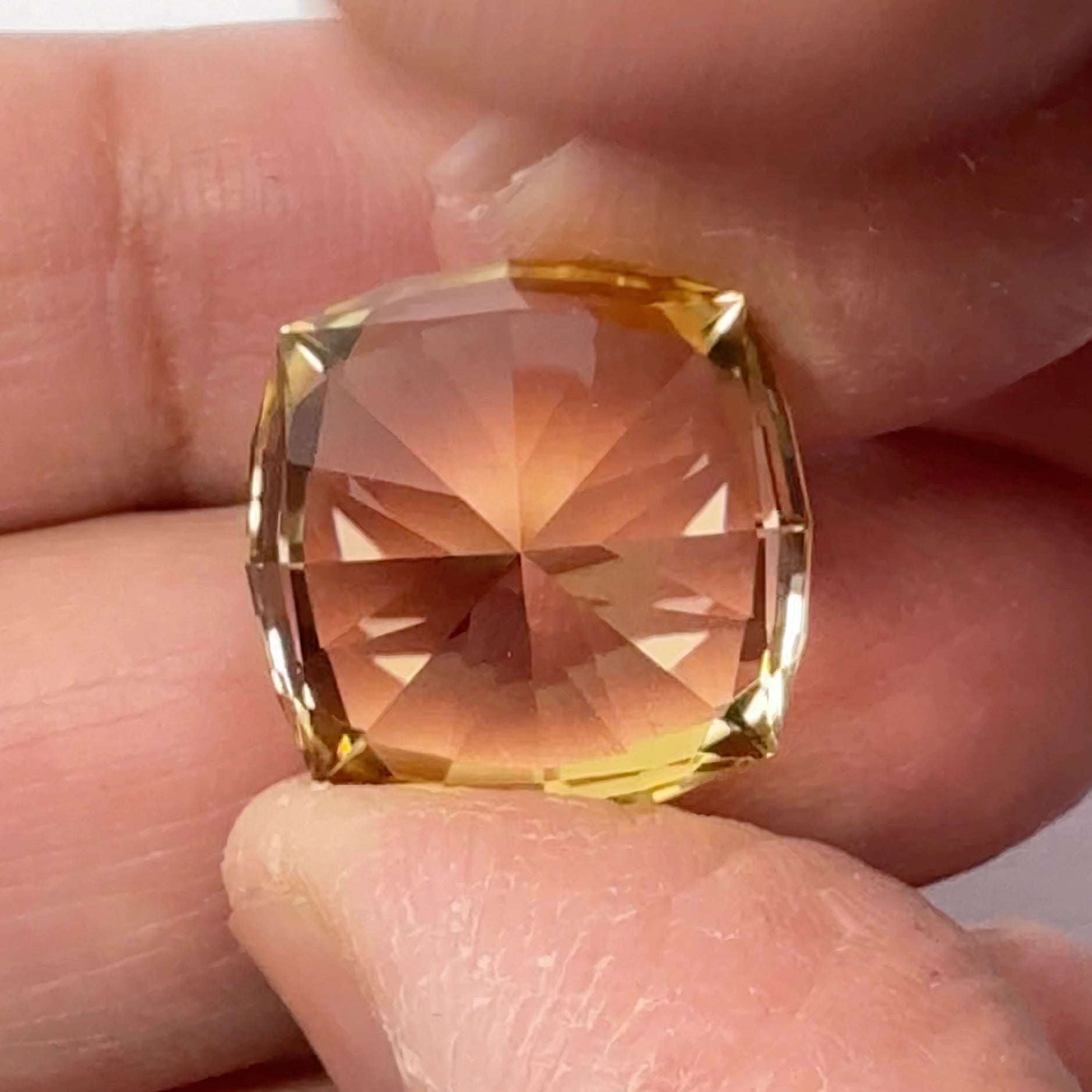 Golden Scapolite, 17.52ct, Fabulous stone for a ring or centerpiece. Tanzania, Untreated Unheated, precision cut by us here in London