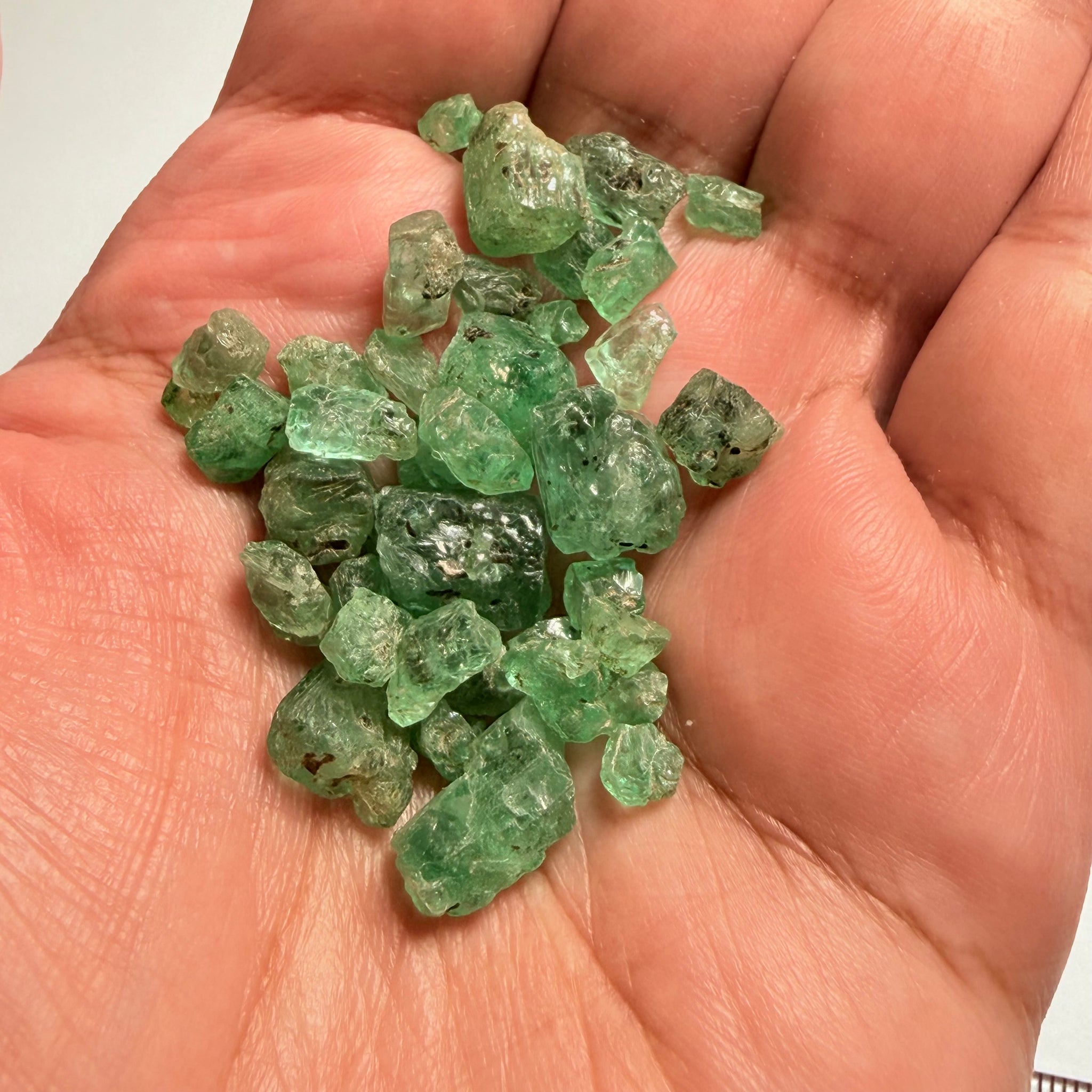 Emerald Crystal Lot, 72.87ct, Tanzania, Untreated Unheated, no oil. Cab or facet with inclusions, Great for setting as is in jewellery as is too!