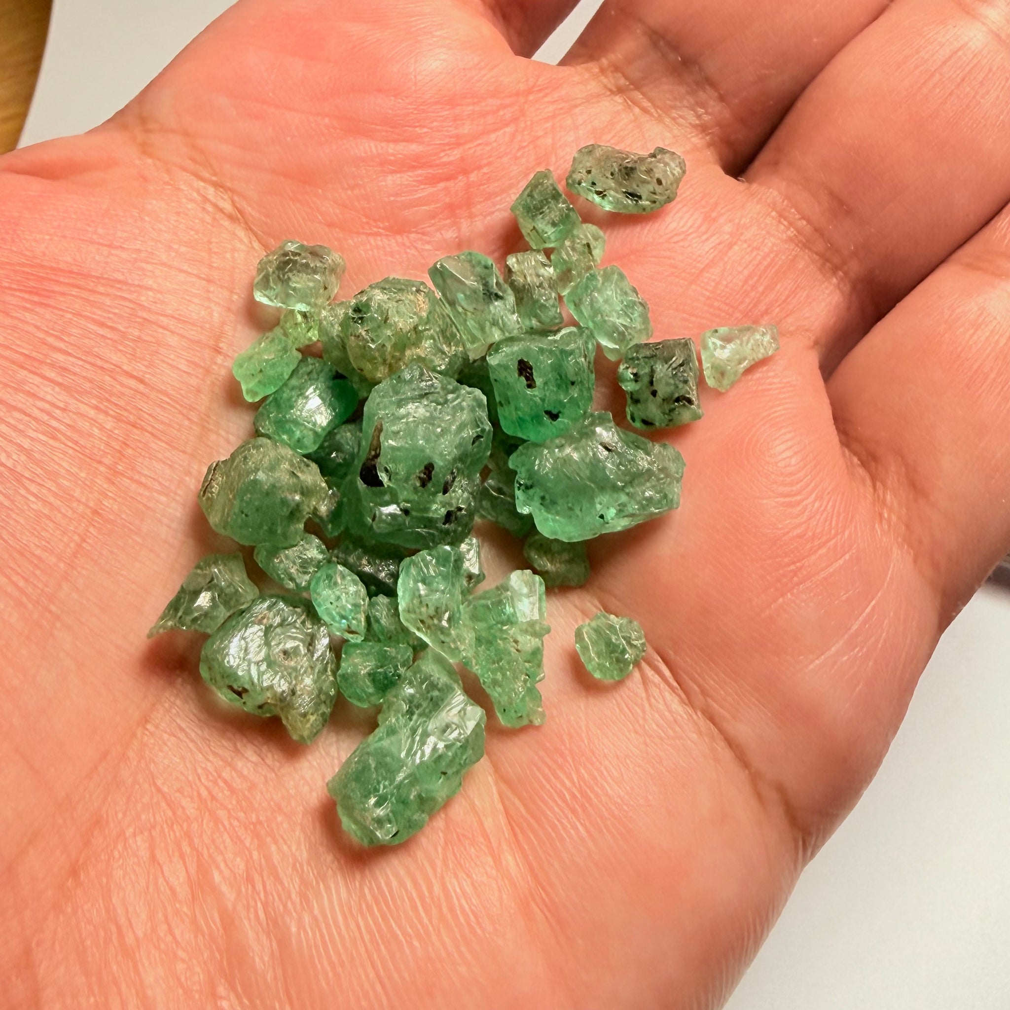 Emerald Crystal Lot, 72.87ct, Tanzania, Untreated Unheated, no oil. Cab or facet with inclusions, Great for setting as is in jewellery as is too!