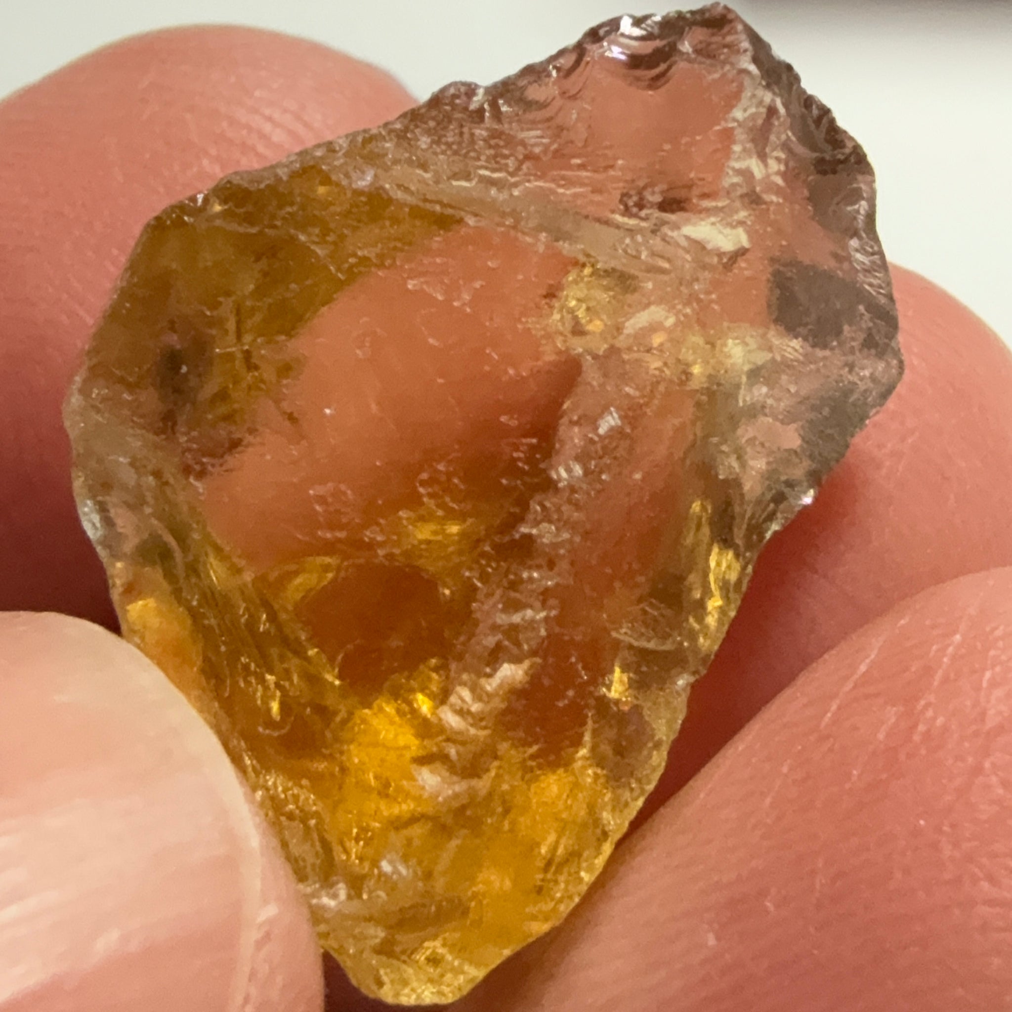 Citrine, 18.78ct, Zambia, Untreated Unheated, VVS-IF, a little flattish from one end