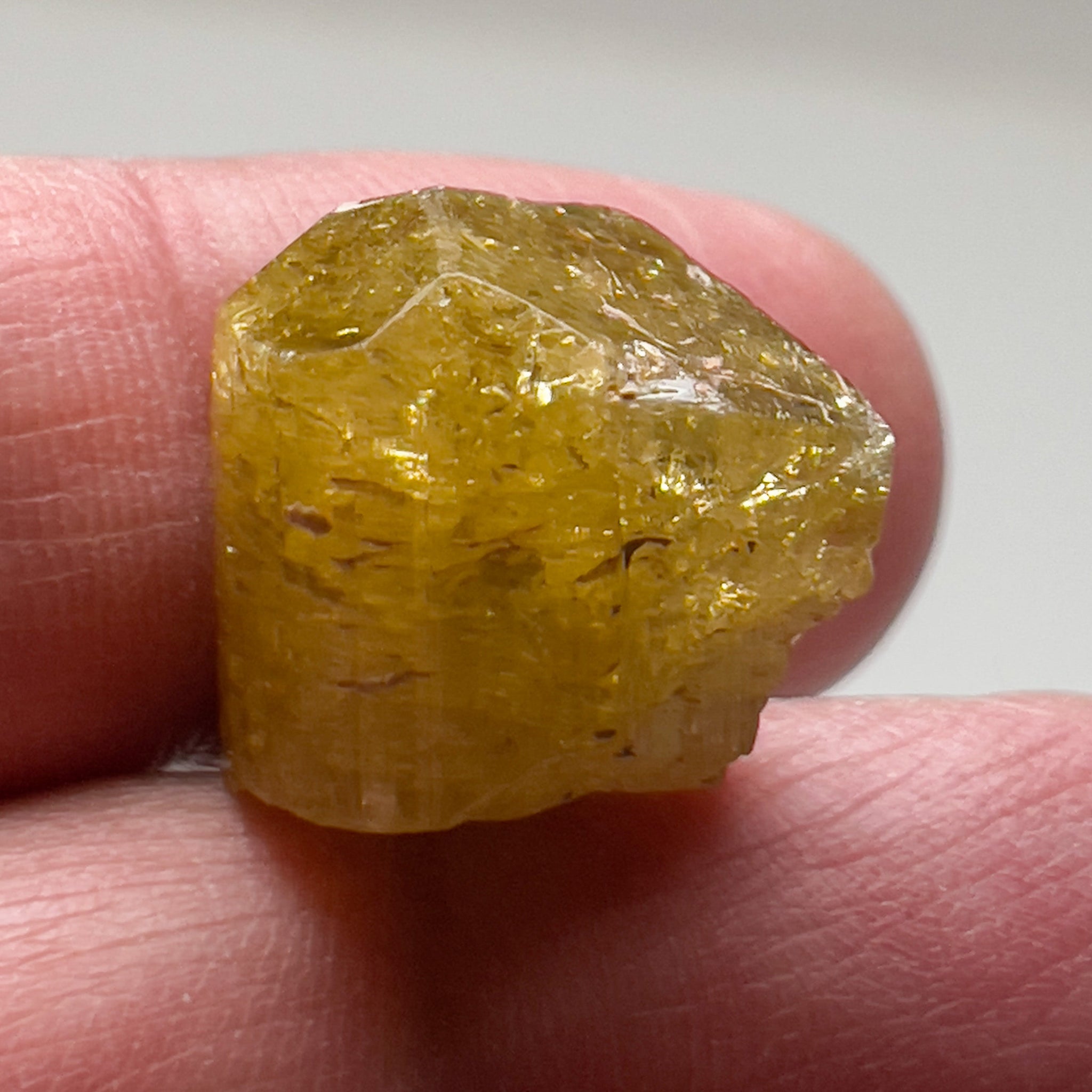 28.88Ct Tourmaline Crystal. Tanzania. Untreated Unheated.