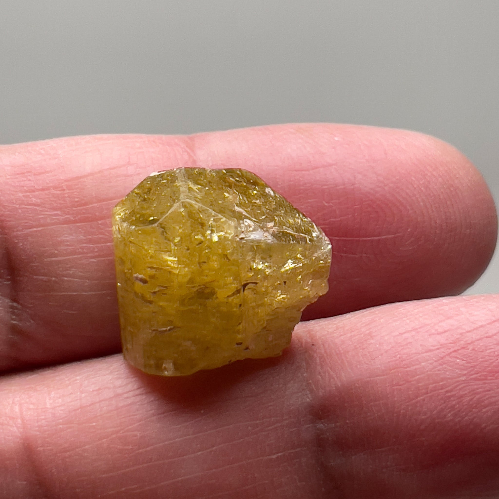 28.88Ct Tourmaline Crystal. Tanzania. Untreated Unheated.