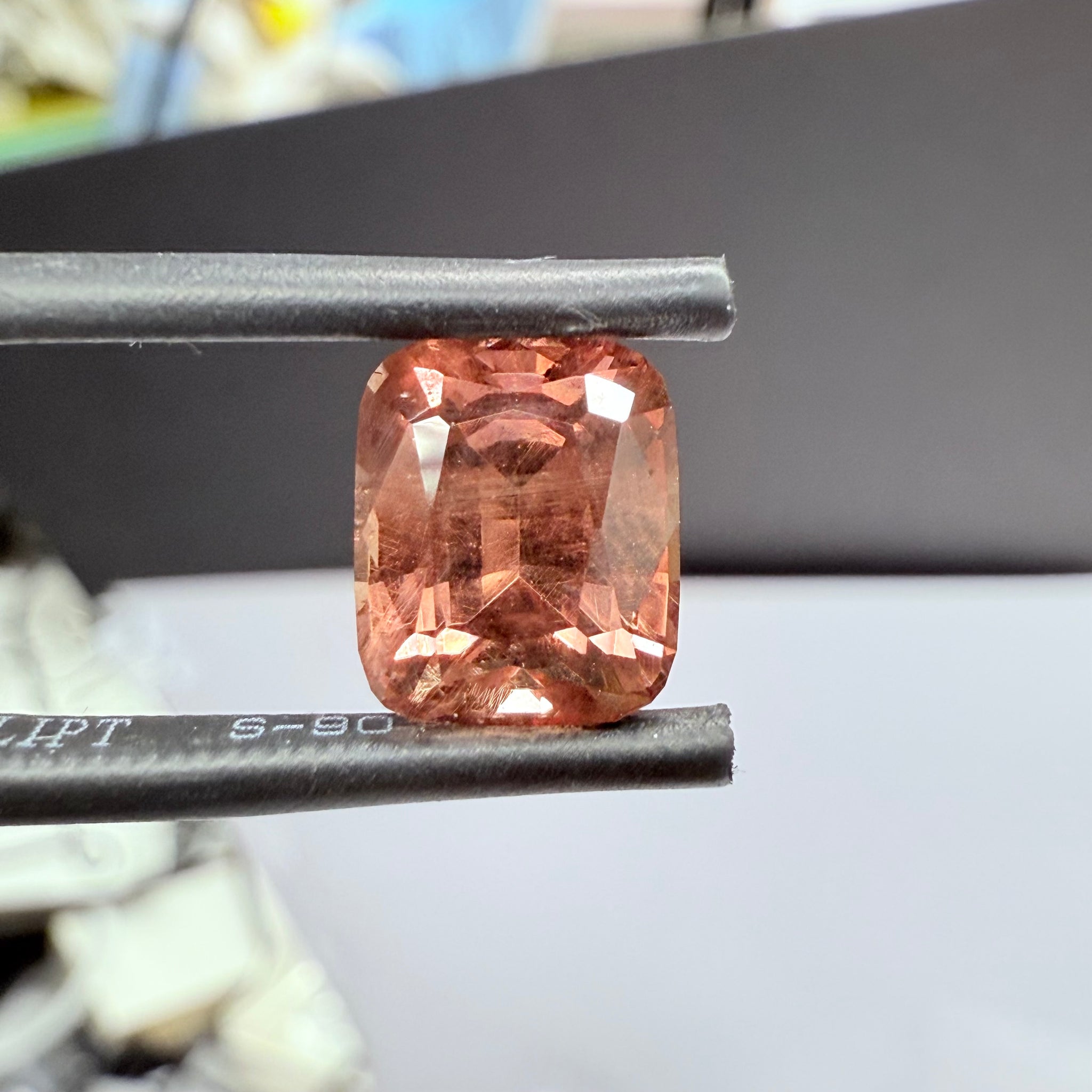 Dragon Garnet, 4.51ct, Tanzania, Untreated Unheated, slightly silky, do see the video even if it’s to learn