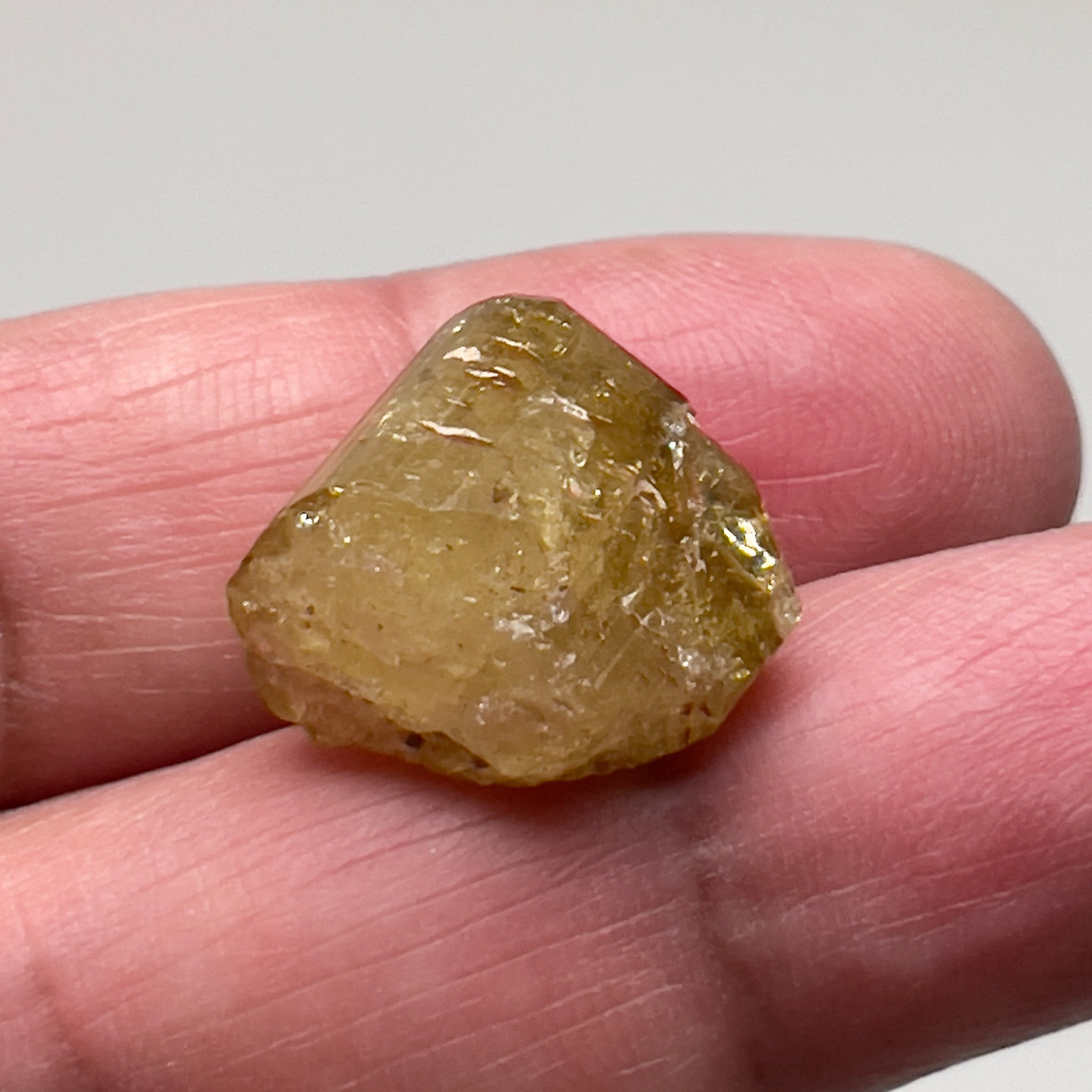 28.88Ct Tourmaline Crystal. Tanzania. Untreated Unheated.