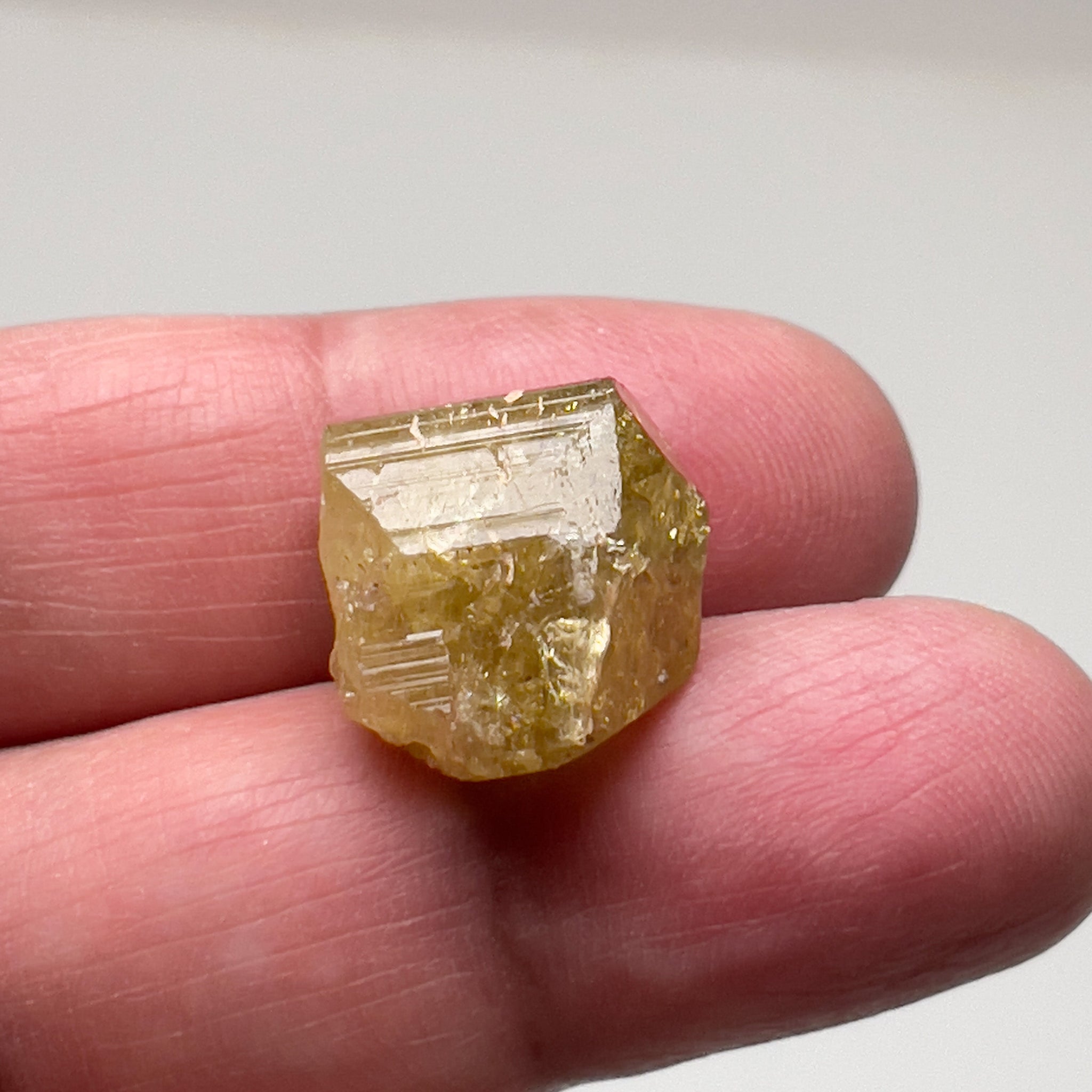 28.88Ct Tourmaline Crystal. Tanzania. Untreated Unheated.