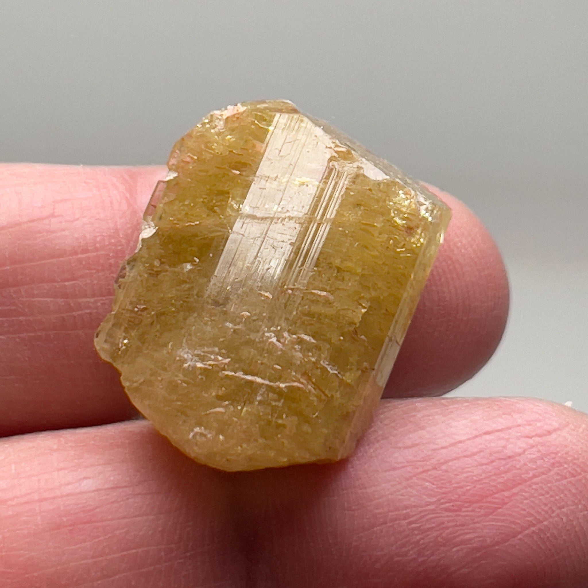 45.60Ct Tourmaline Crystal. Tanzania. Untreated Unheated.