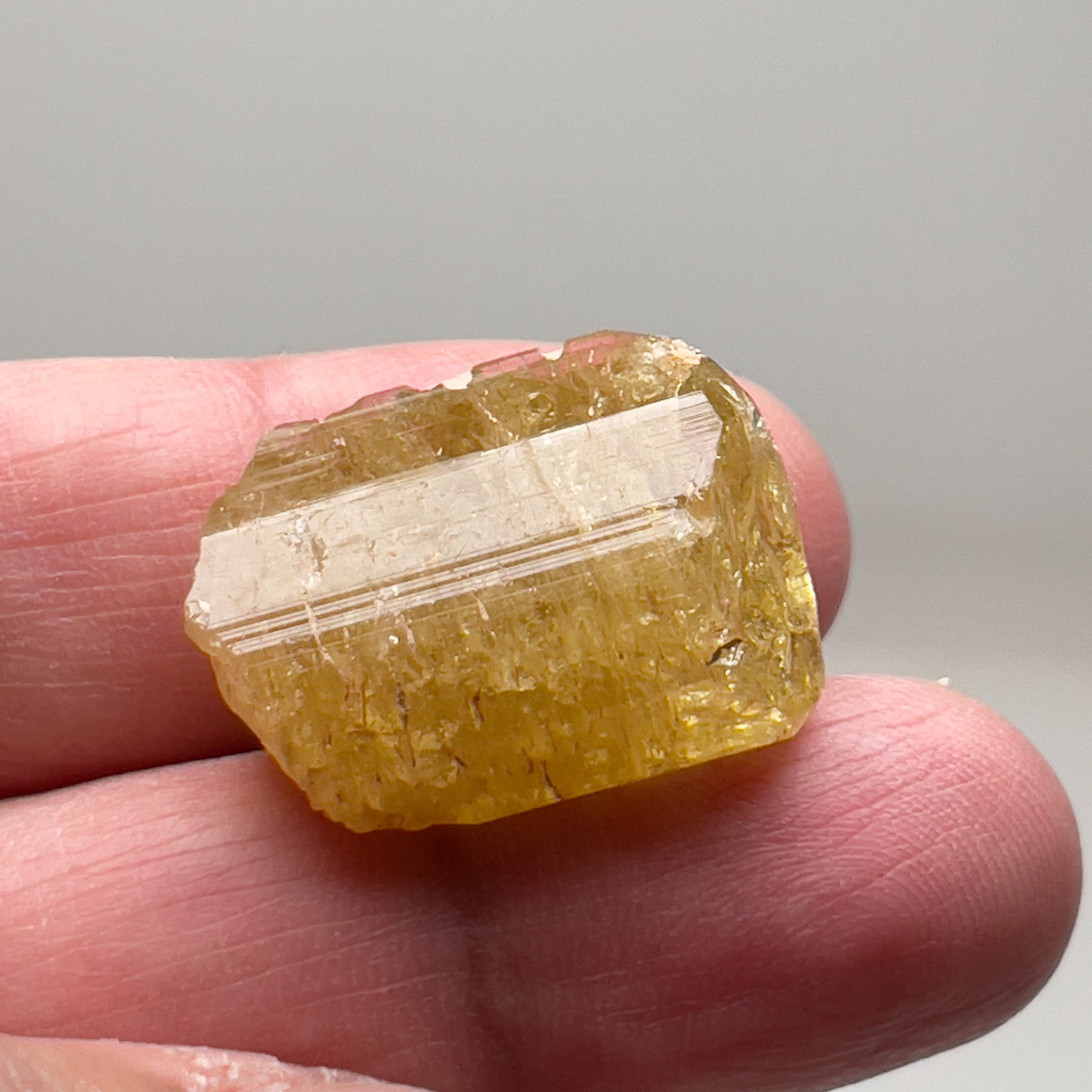 45.60Ct Tourmaline Crystal. Tanzania. Untreated Unheated.