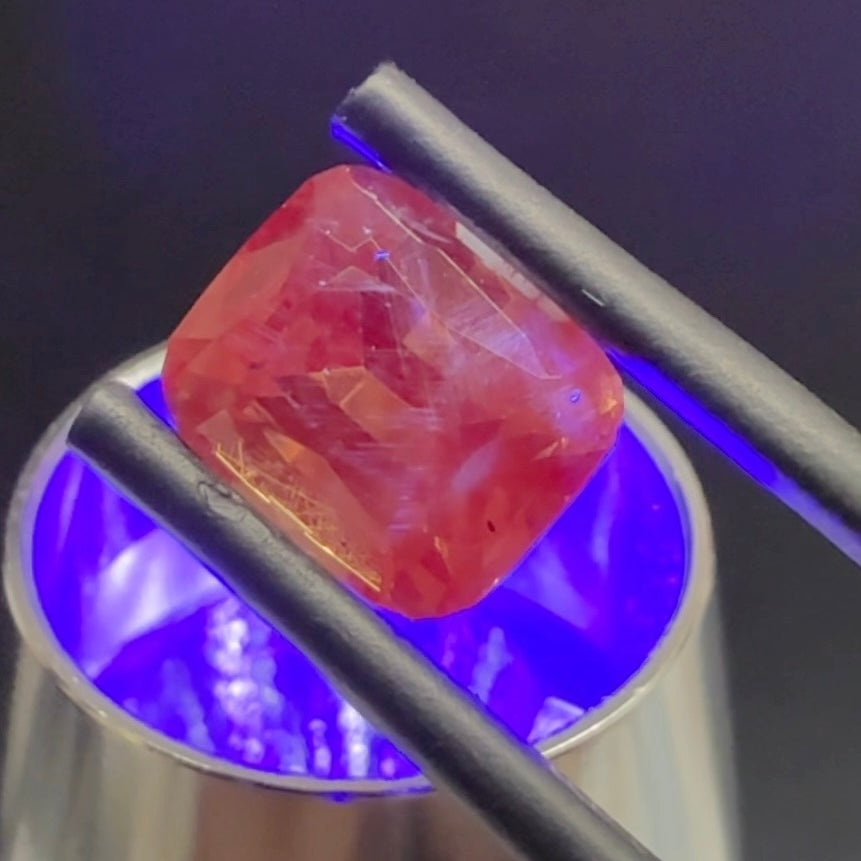 Dragon Garnet, 4.51ct, Tanzania, Untreated Unheated, slightly silky, do see the video even if it’s to learn