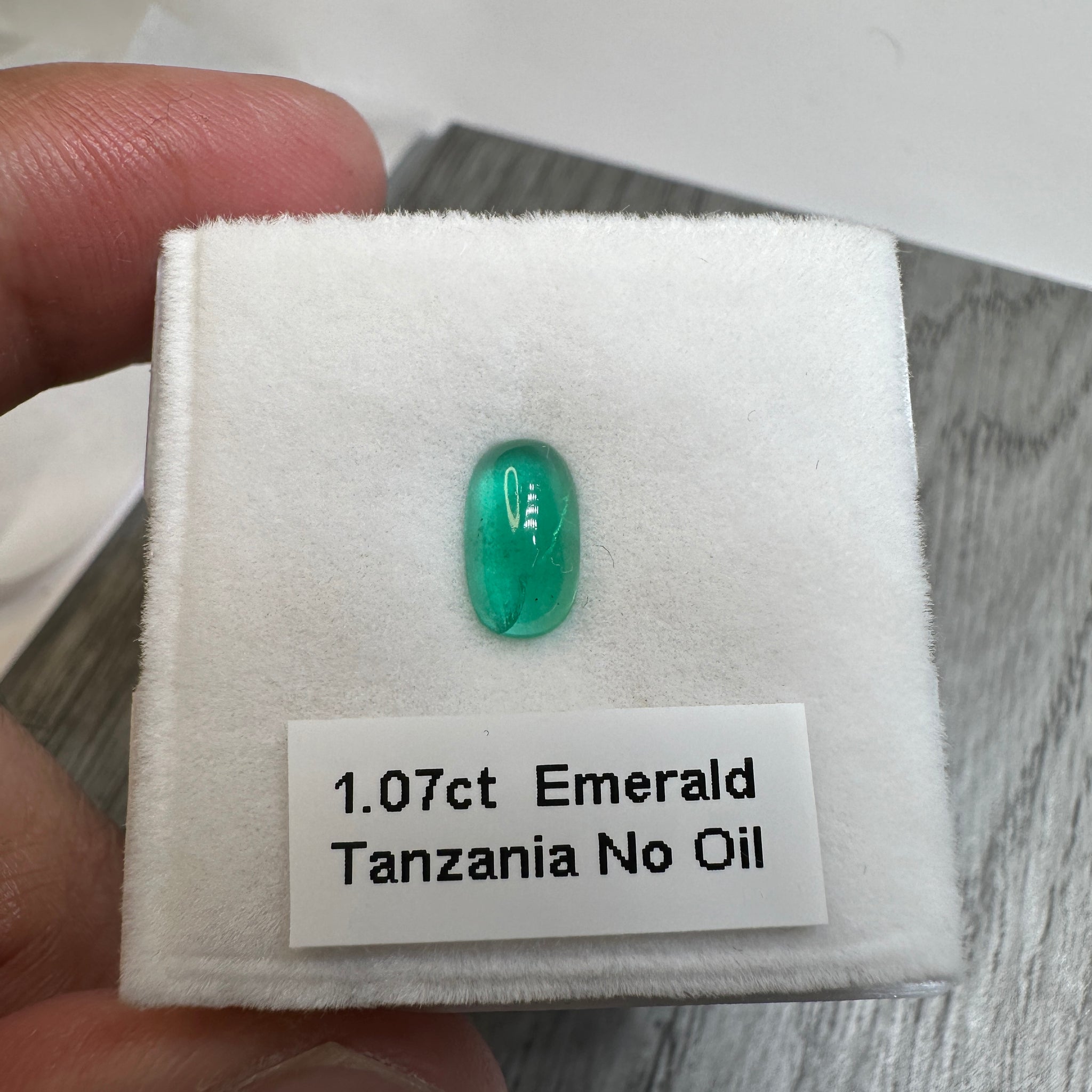 Emerald, 1.07ct, Tanzania, No Oil, Untreated Unheated