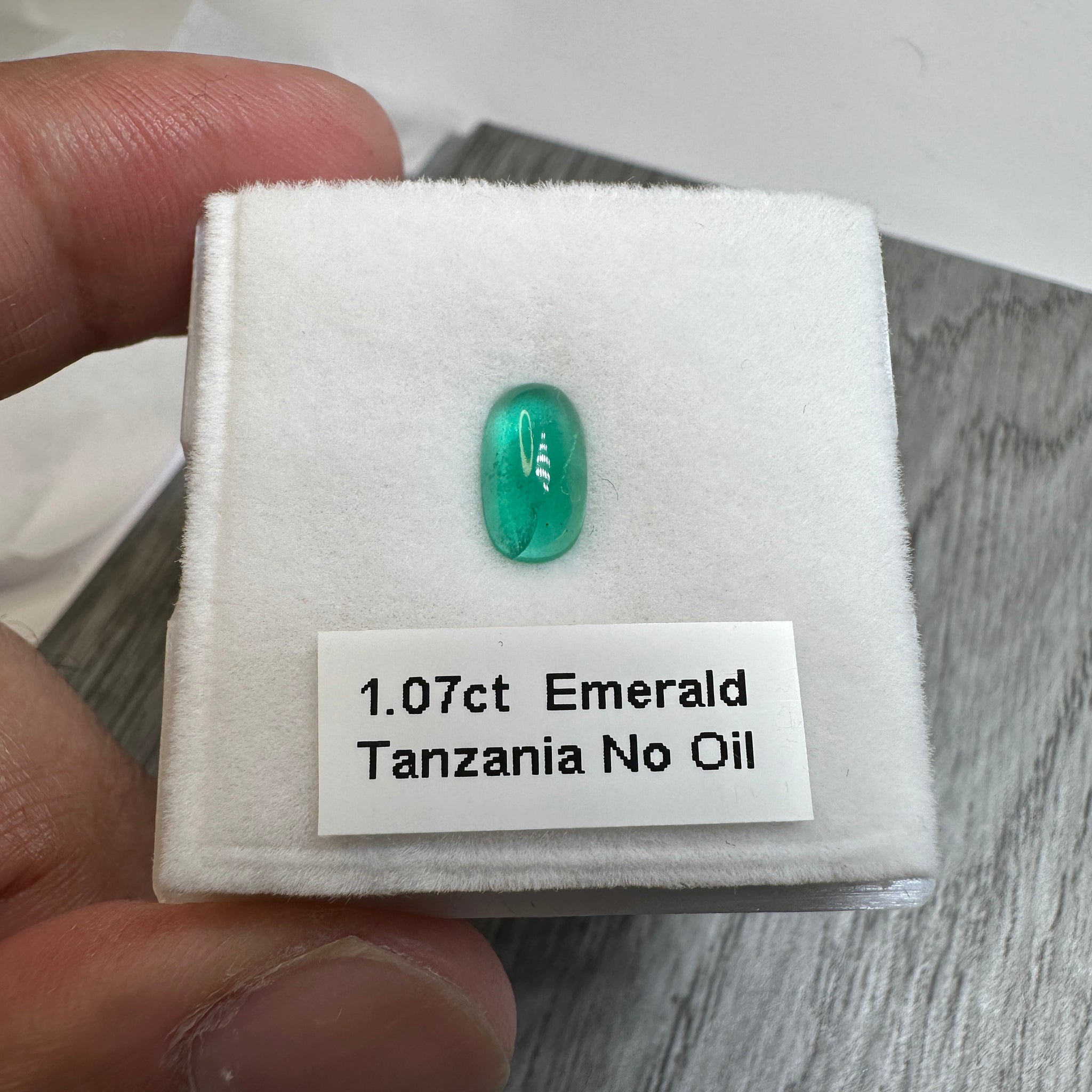 Emerald, 1.07ct, Tanzania, No Oil, Untreated Unheated